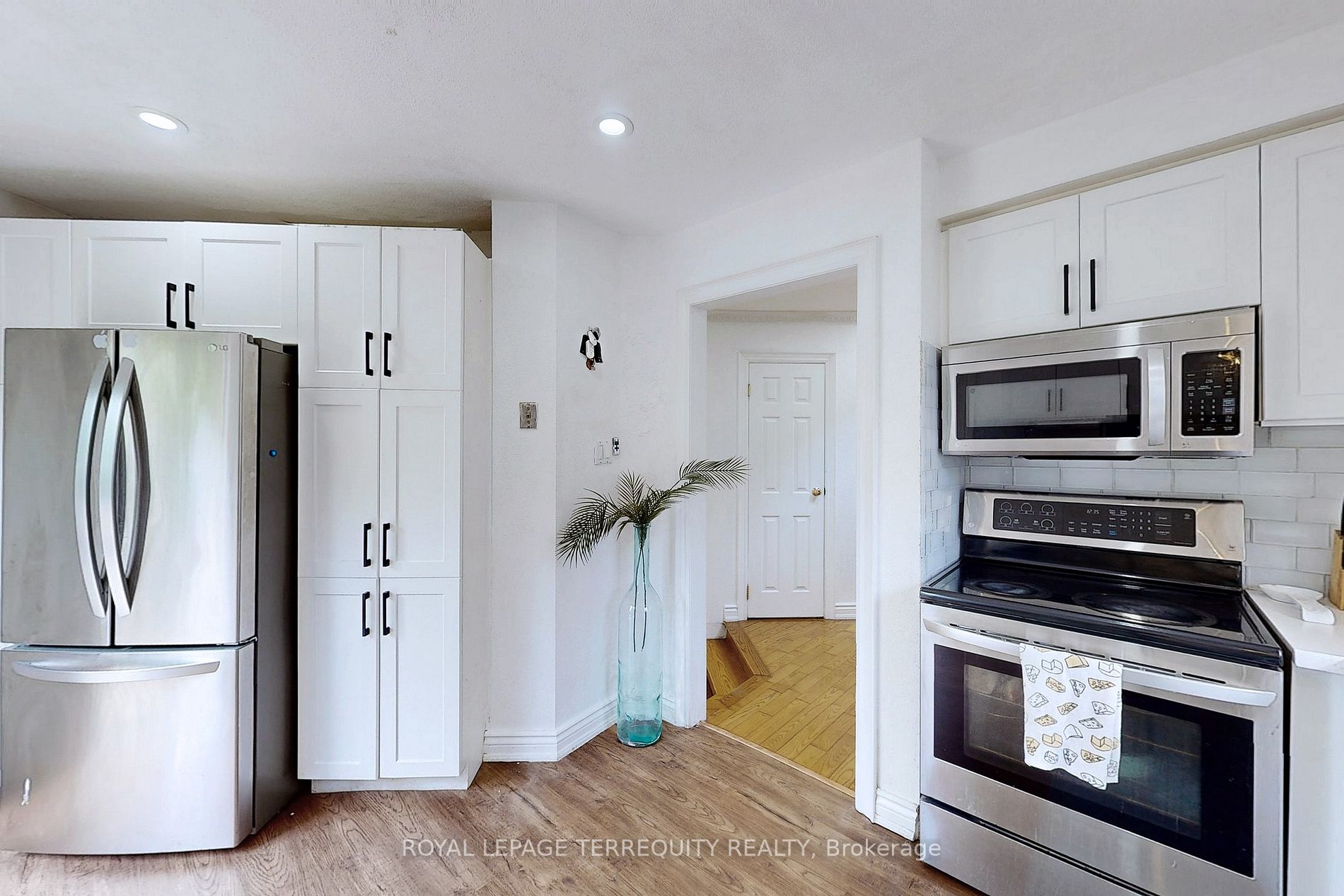 Listing E6819444 - Large Photo # 12