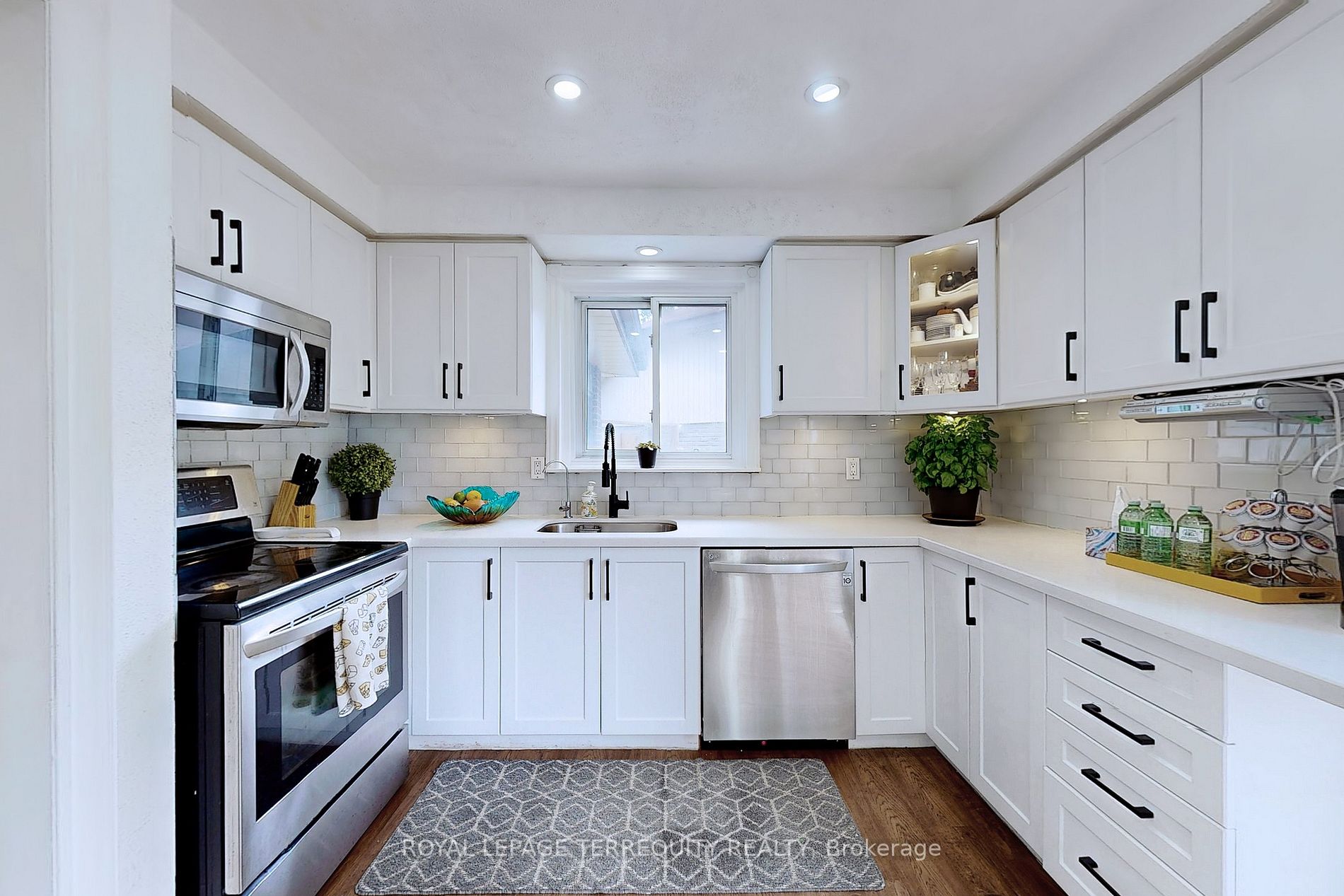 Listing E6819444 - Large Photo # 10