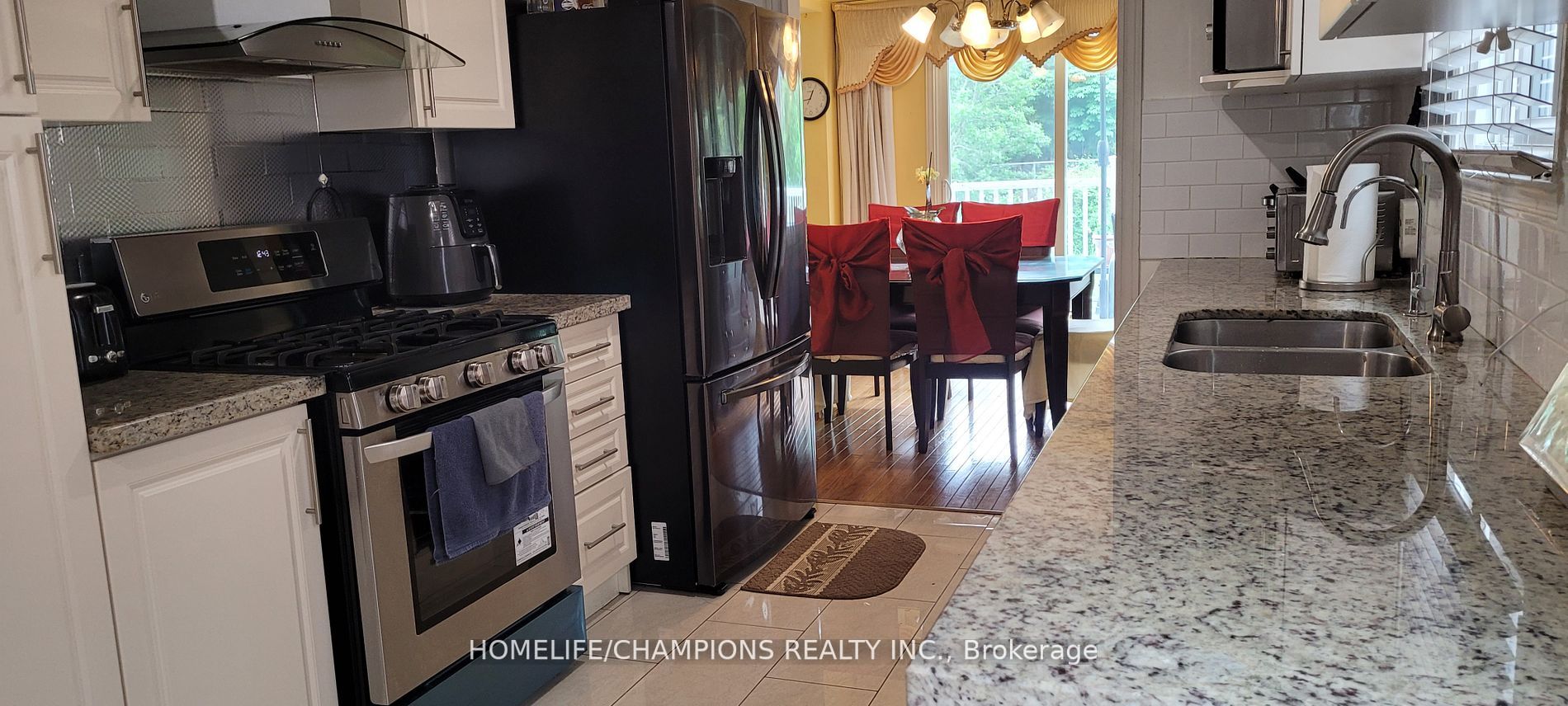 5 Baronial Crt