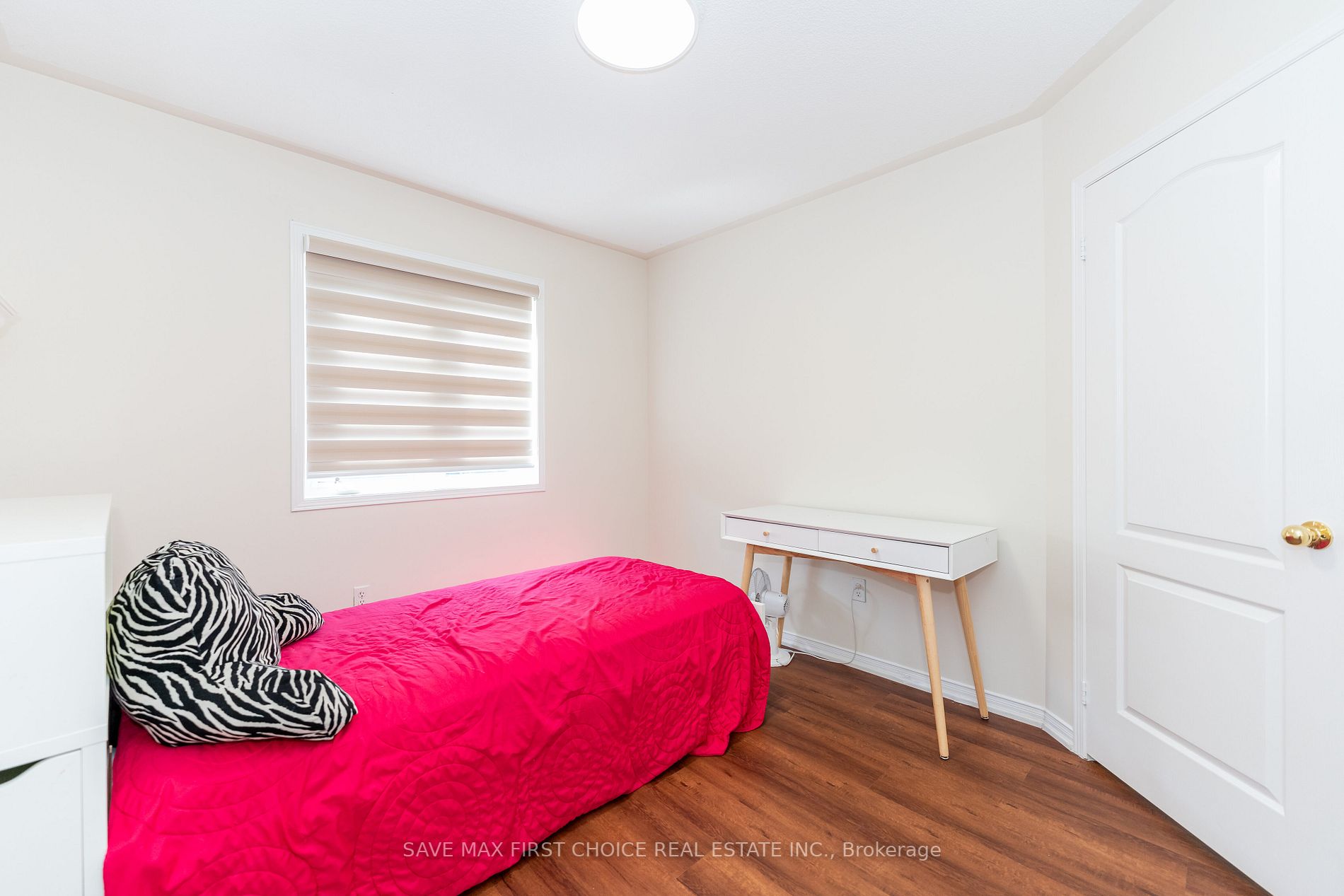 Listing E7000068 - Large Photo # 33