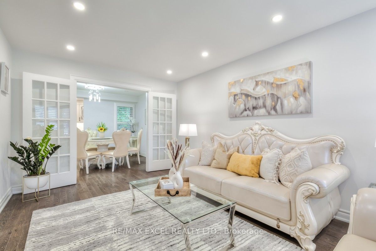 119 Chapel Park Sq