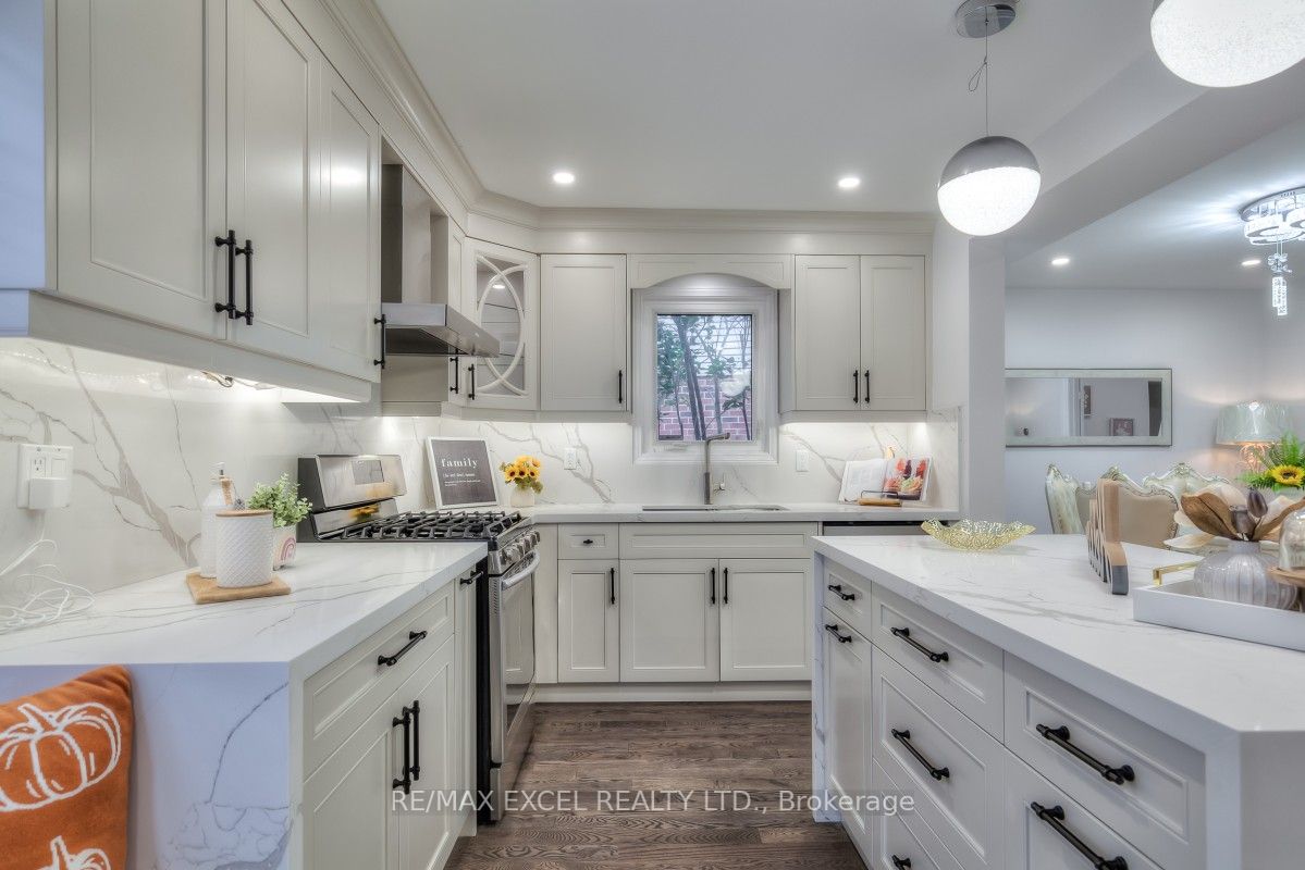 119 Chapel Park Sq