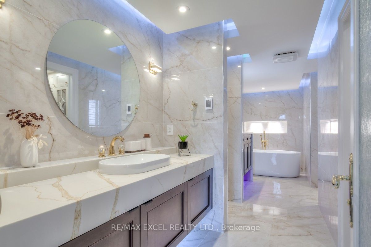 119 Chapel Park Sq