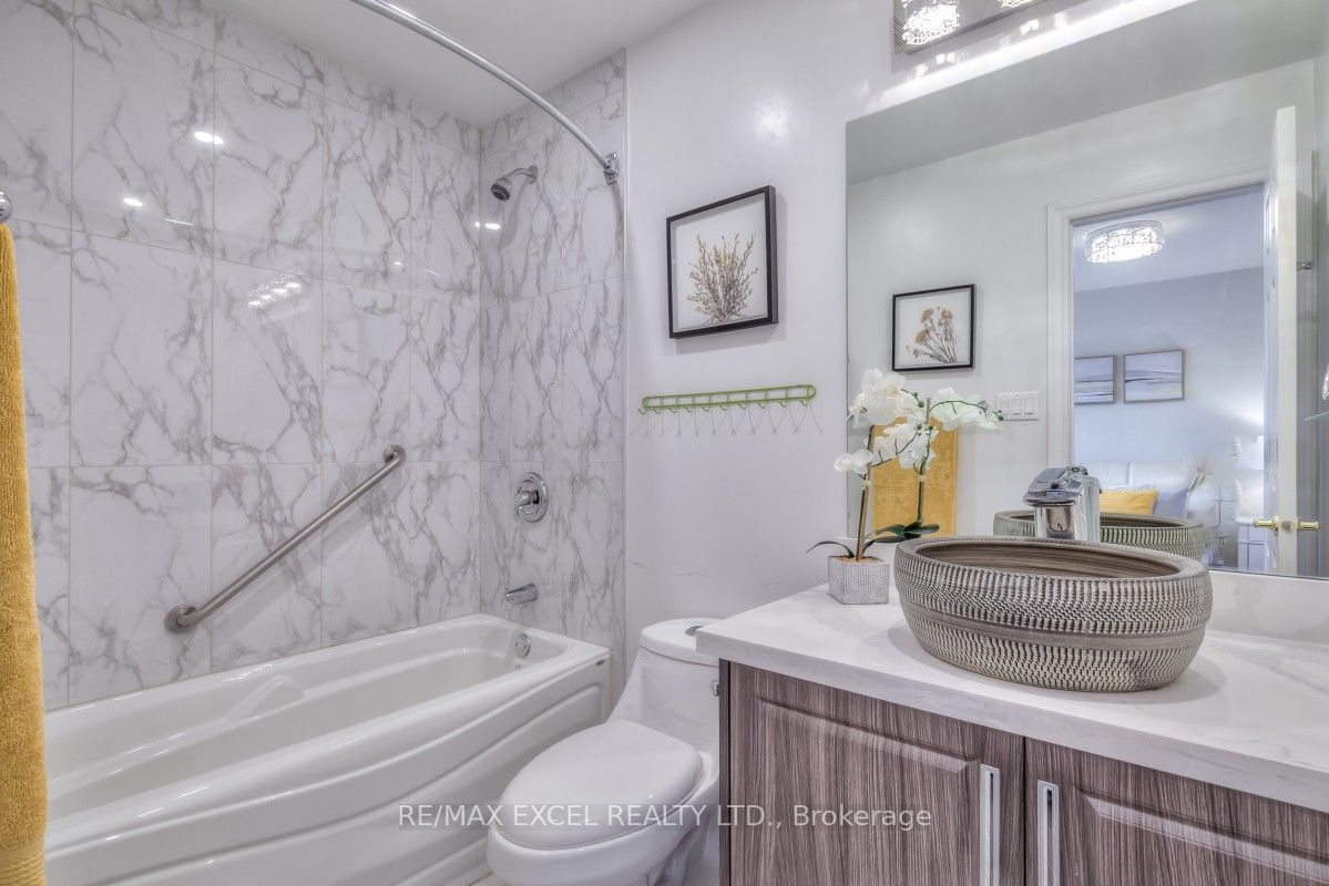 119 Chapel Park Sq