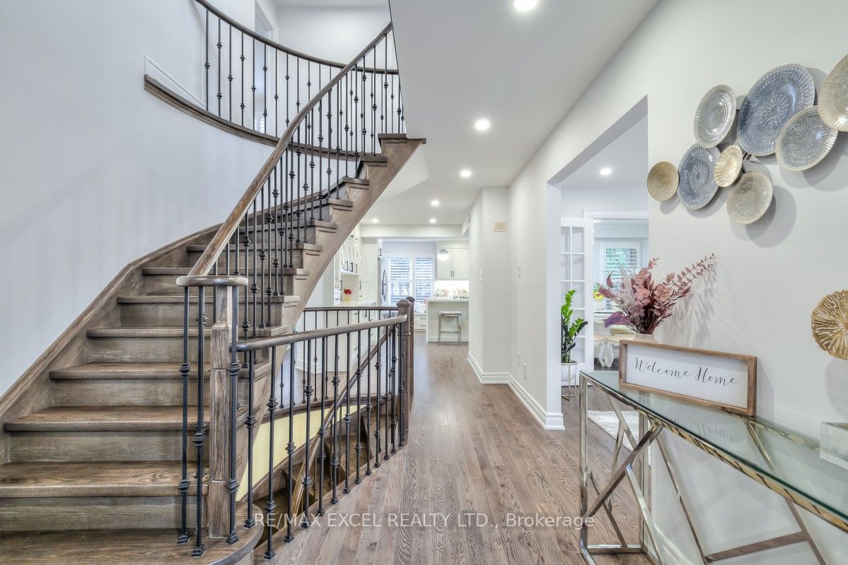 119 Chapel Park Sq