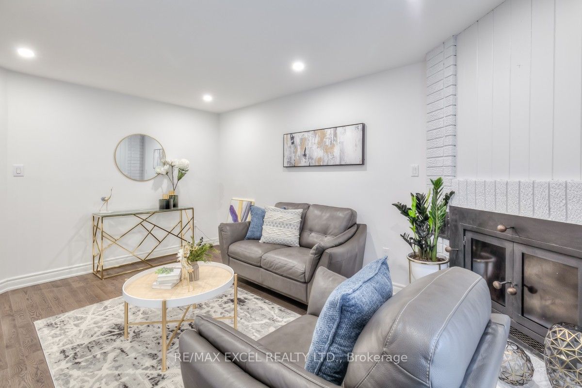 119 Chapel Park Sq