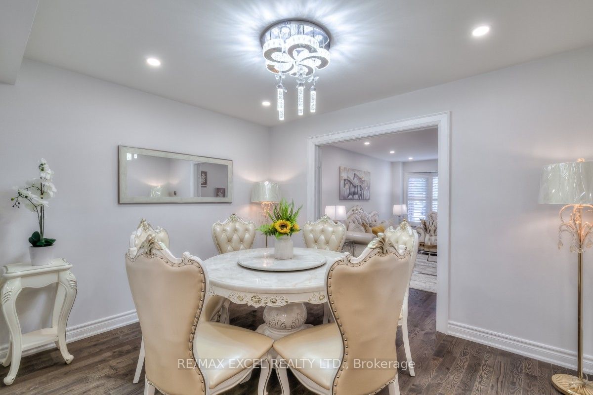 119 Chapel Park Sq