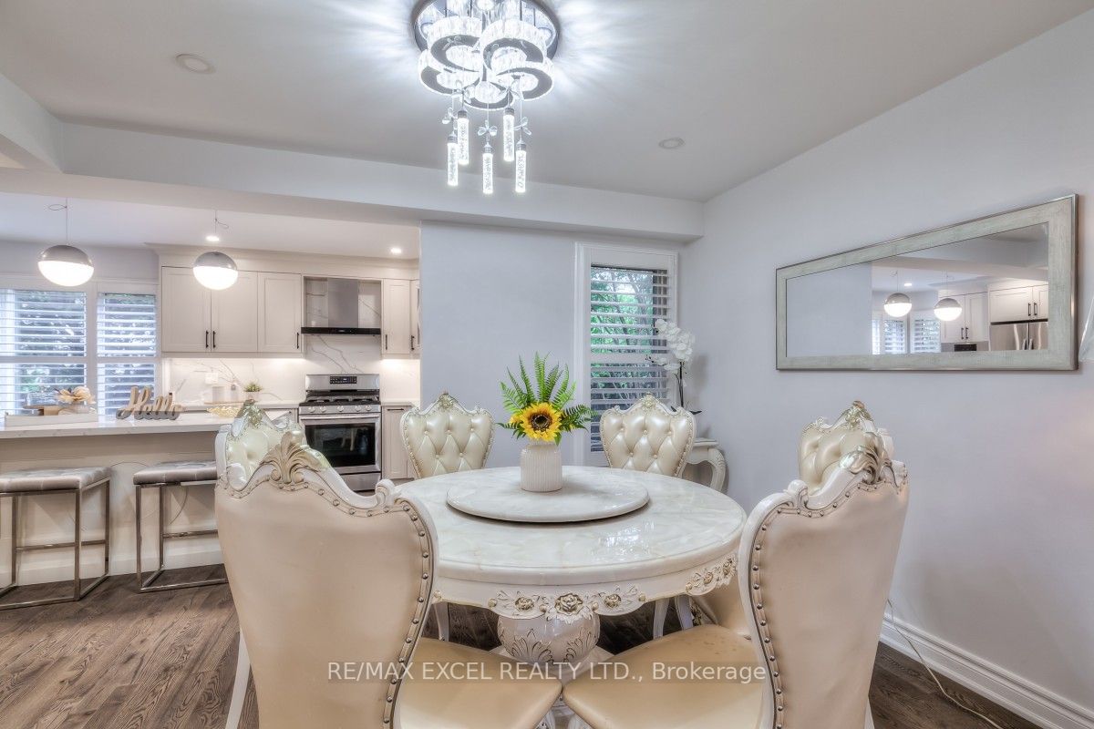 119 Chapel Park Sq