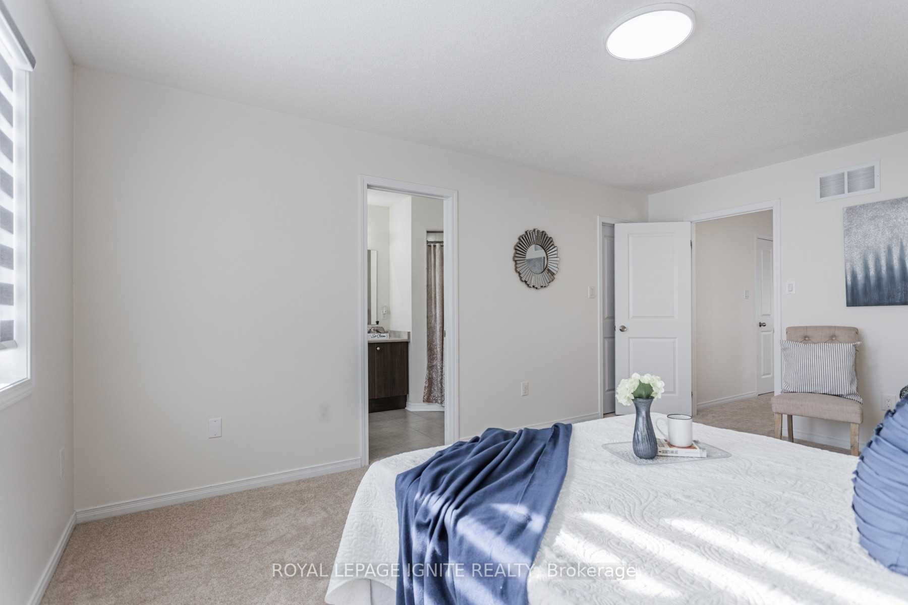 15 Gallimere Crt