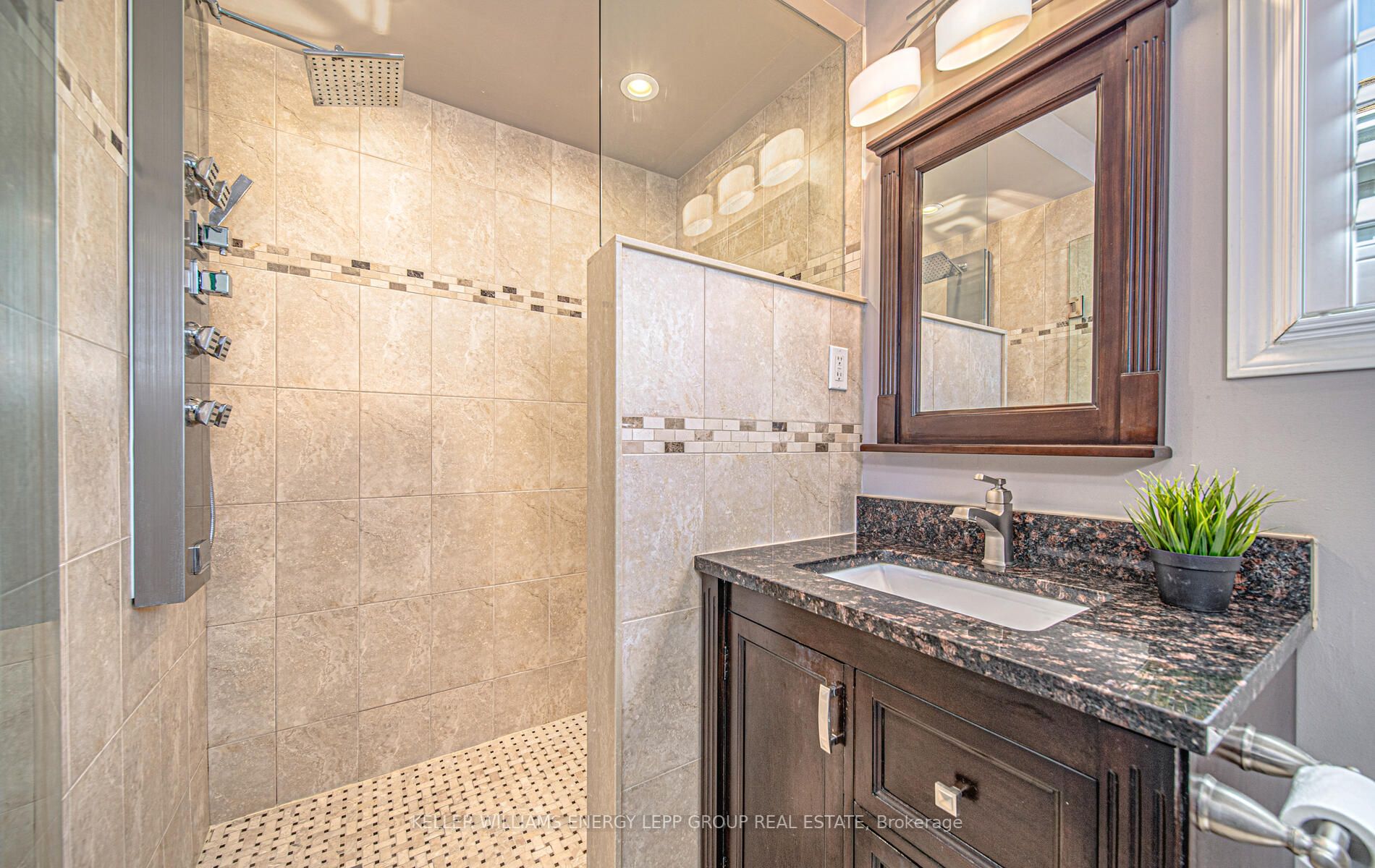 89 Kirkland Pl