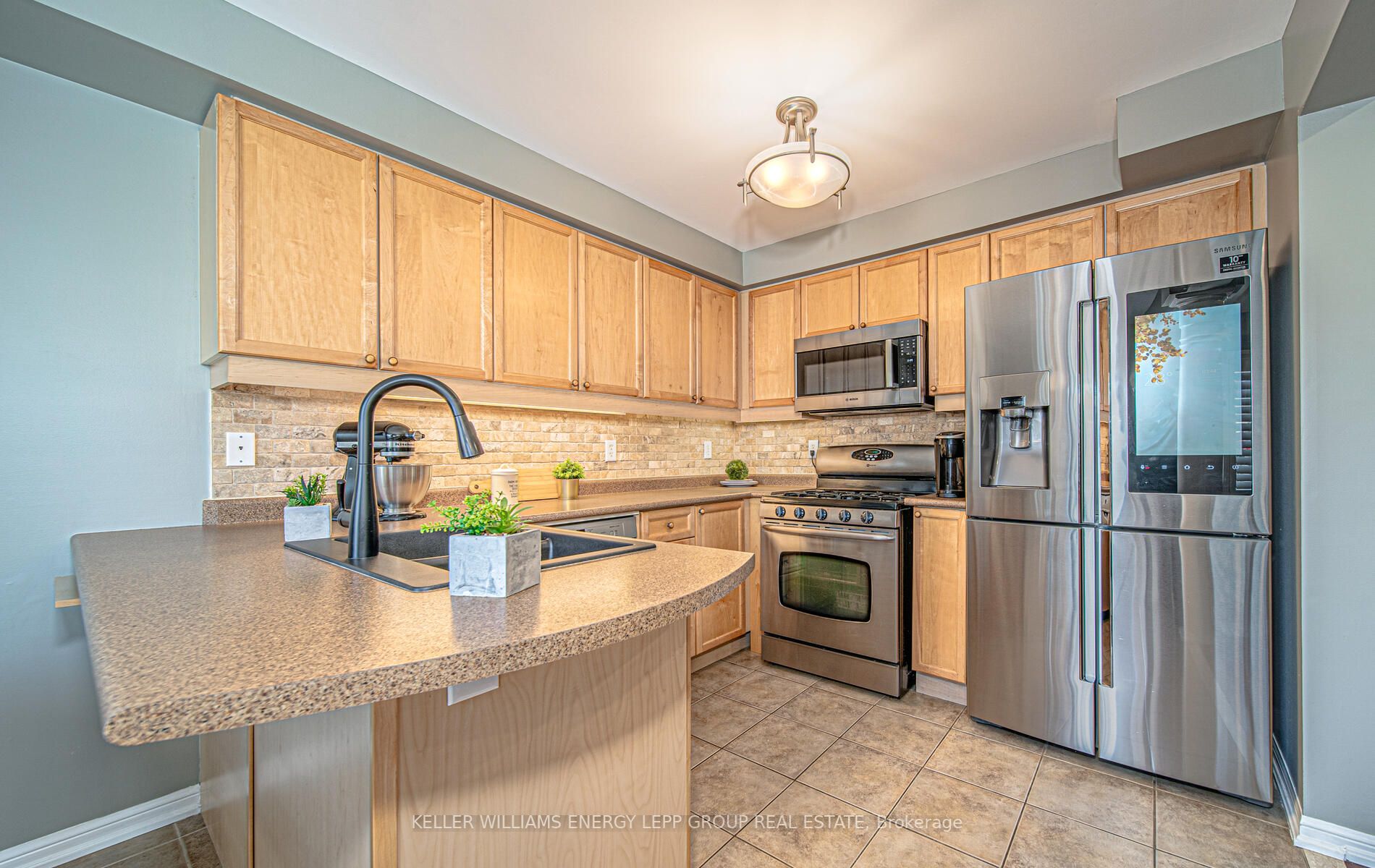 89 Kirkland Pl