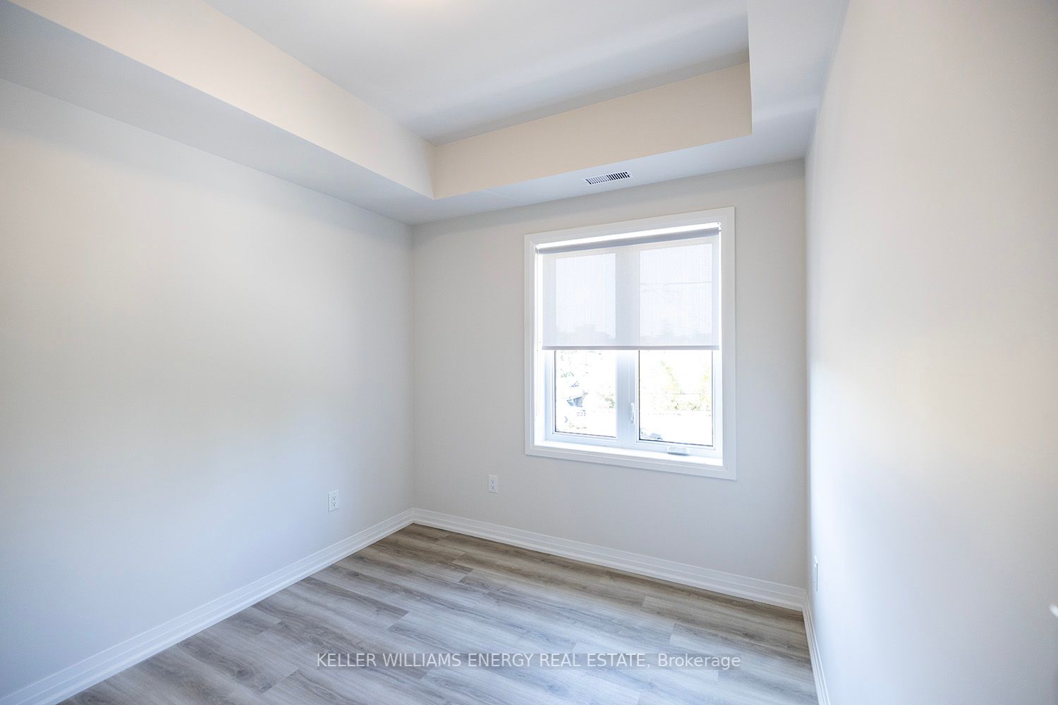 750 King Street E, ##204