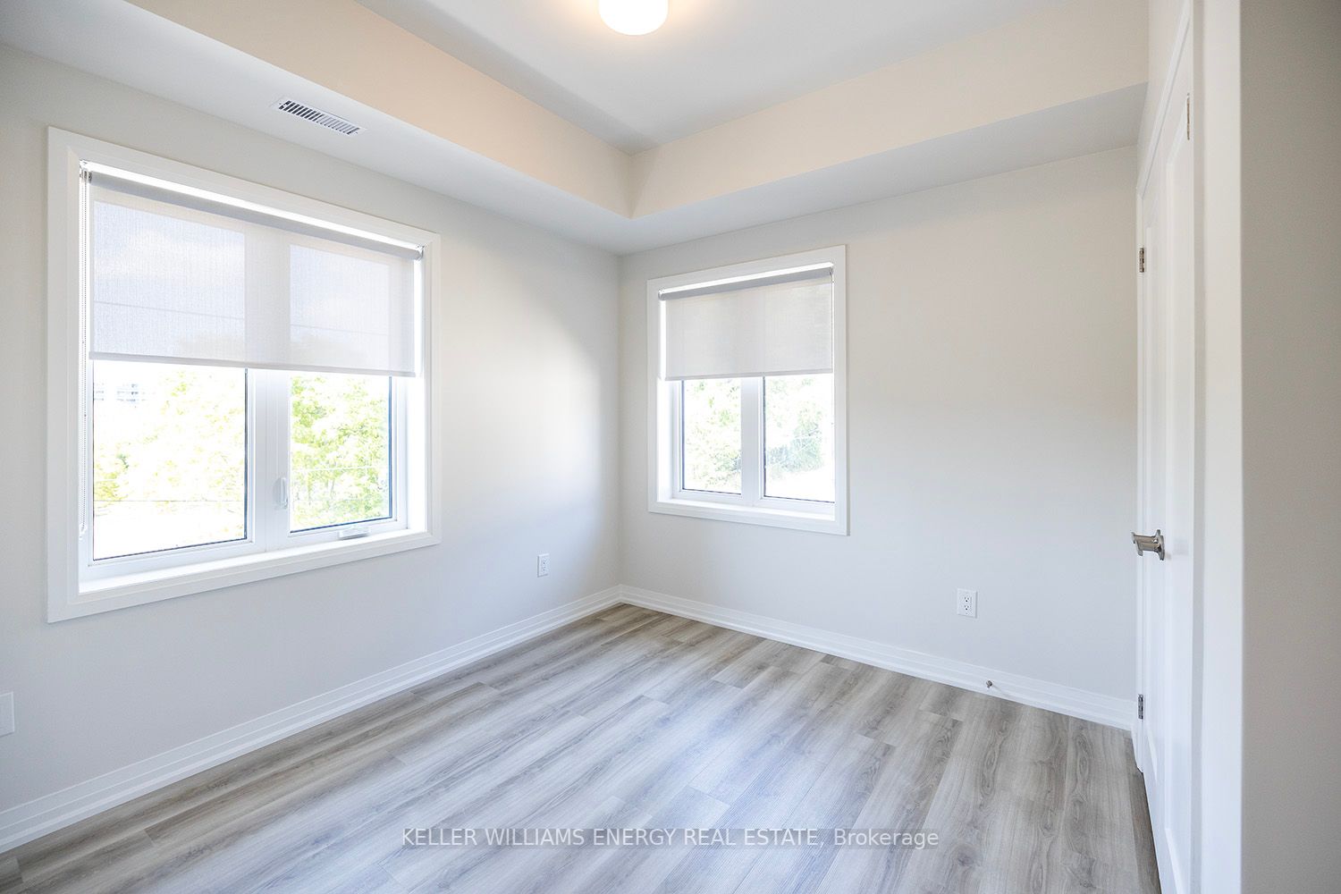 750 King Street E, ##204