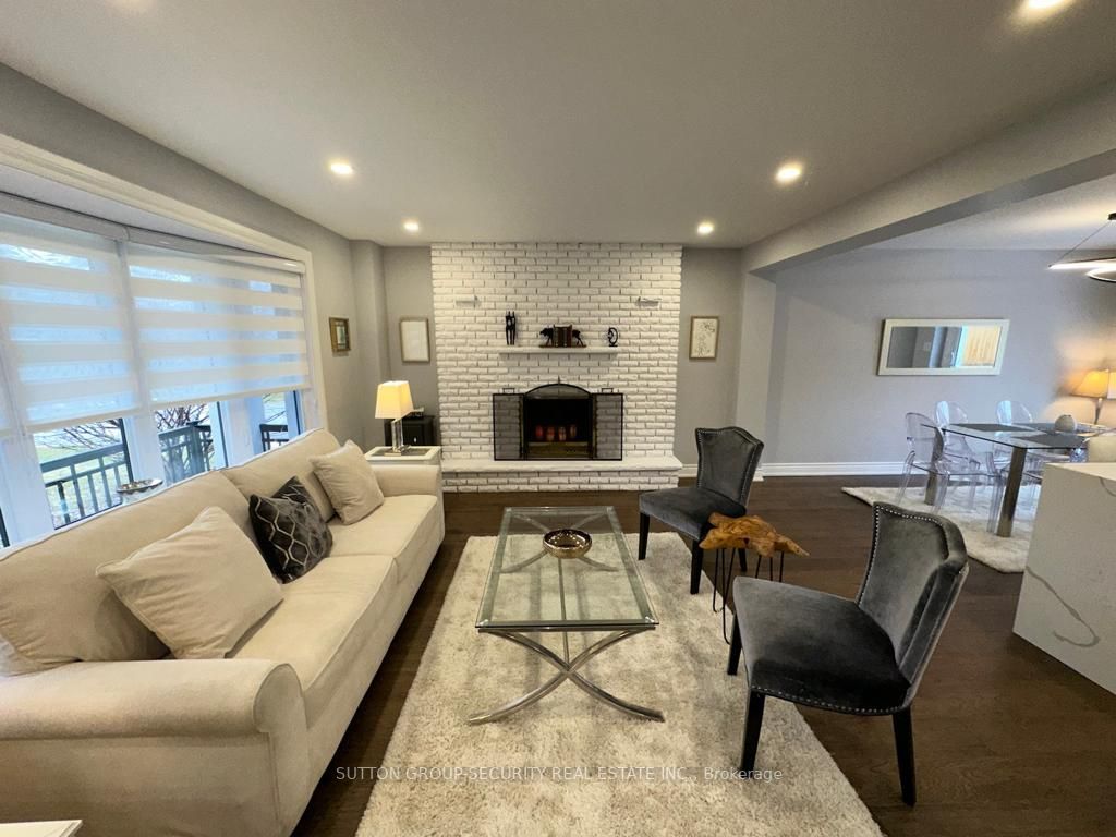 46 Baker Rd
