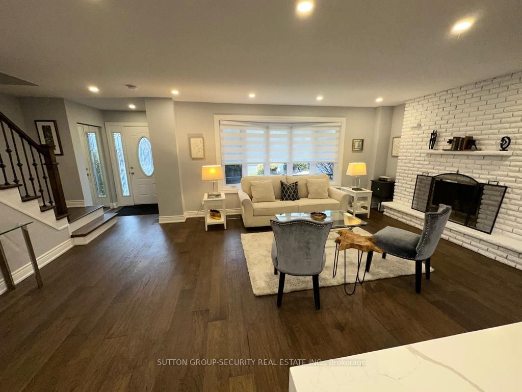 46 Baker Rd