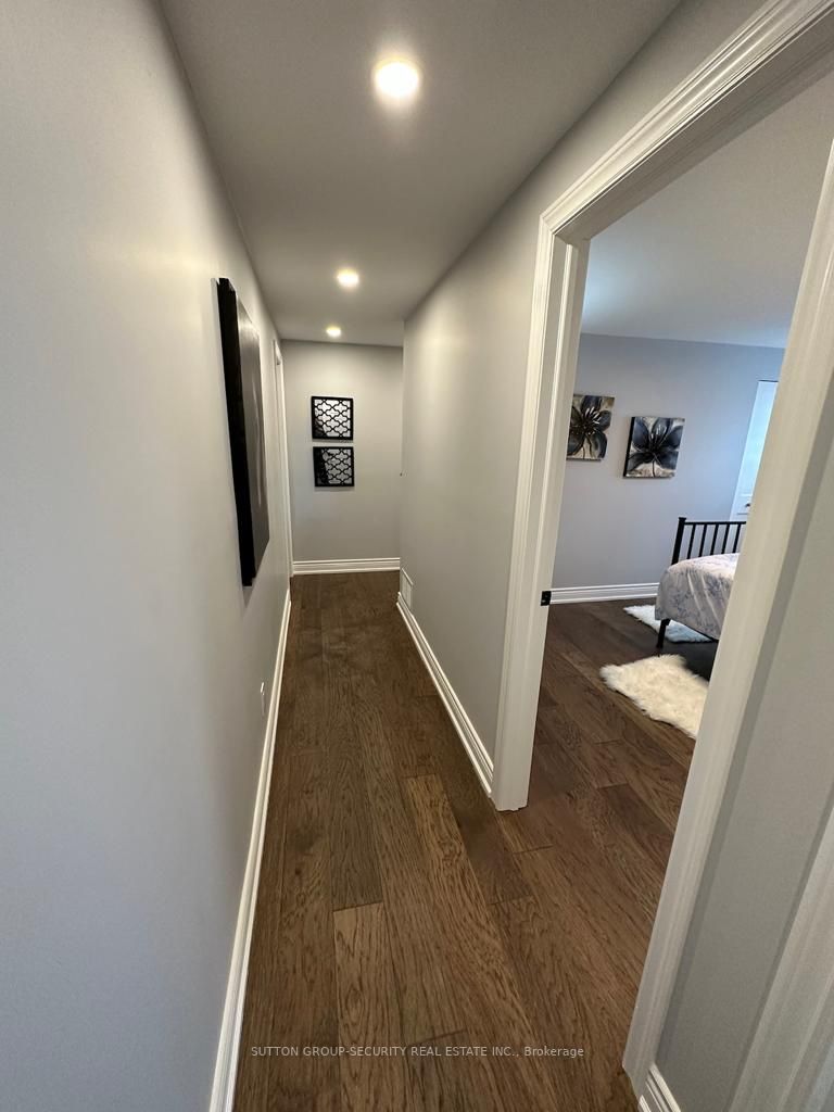 46 Baker Rd