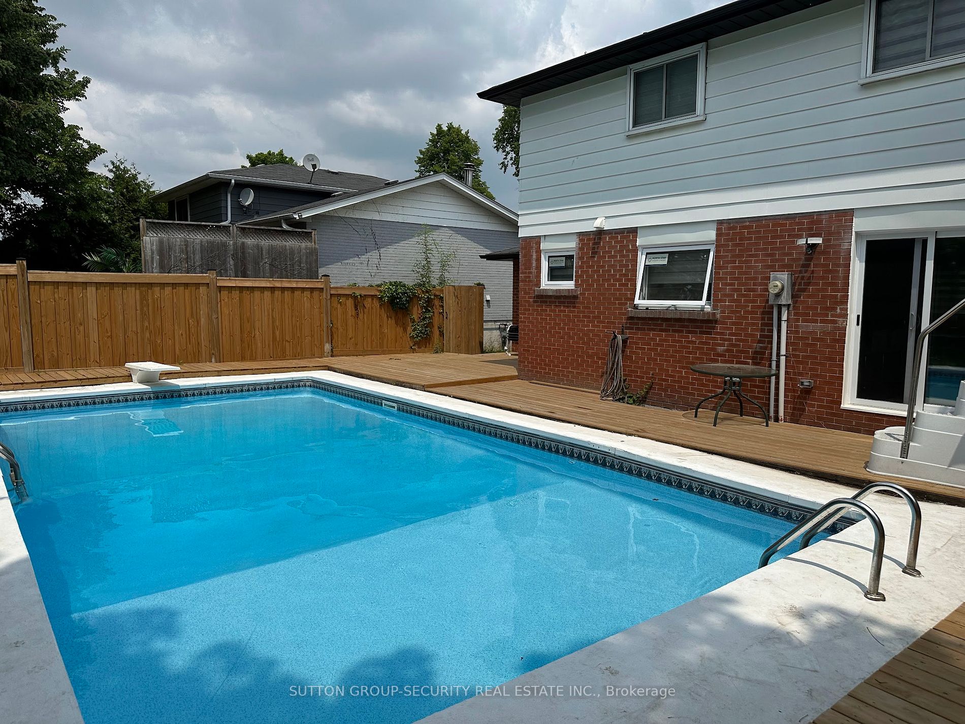 46 Baker Rd