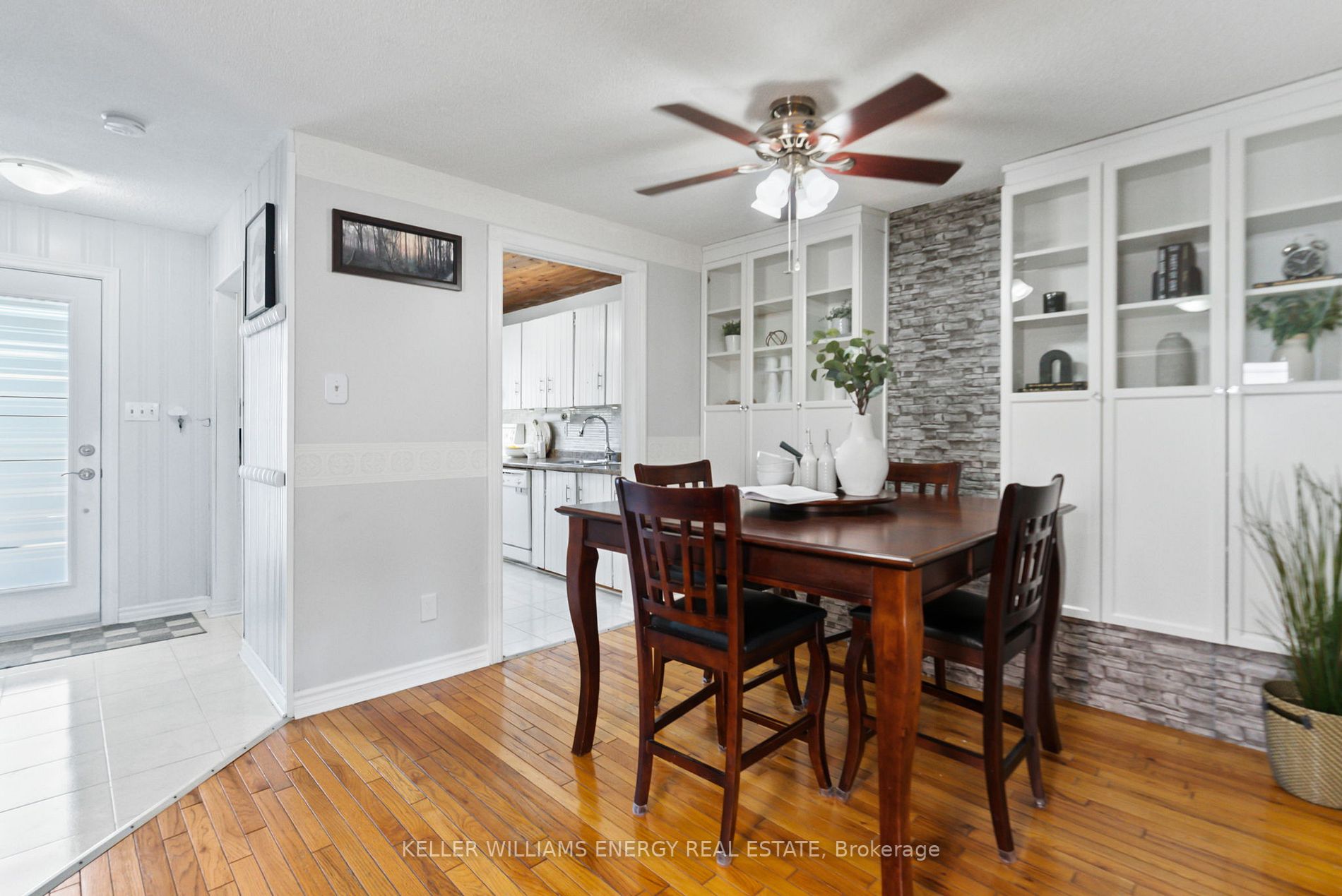 320 Chaleur Avenue