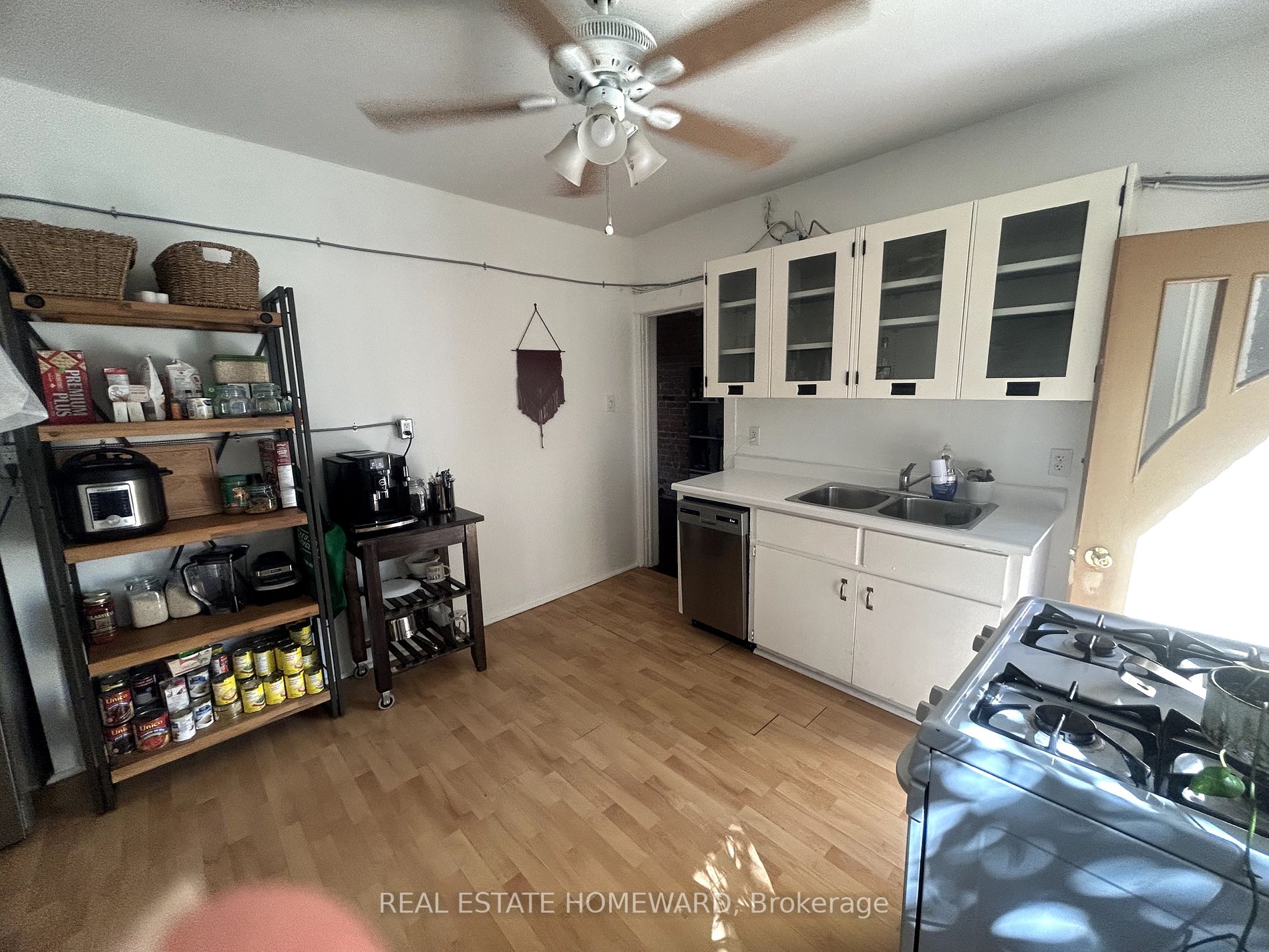 Listing E7000548 - Large Photo # 4