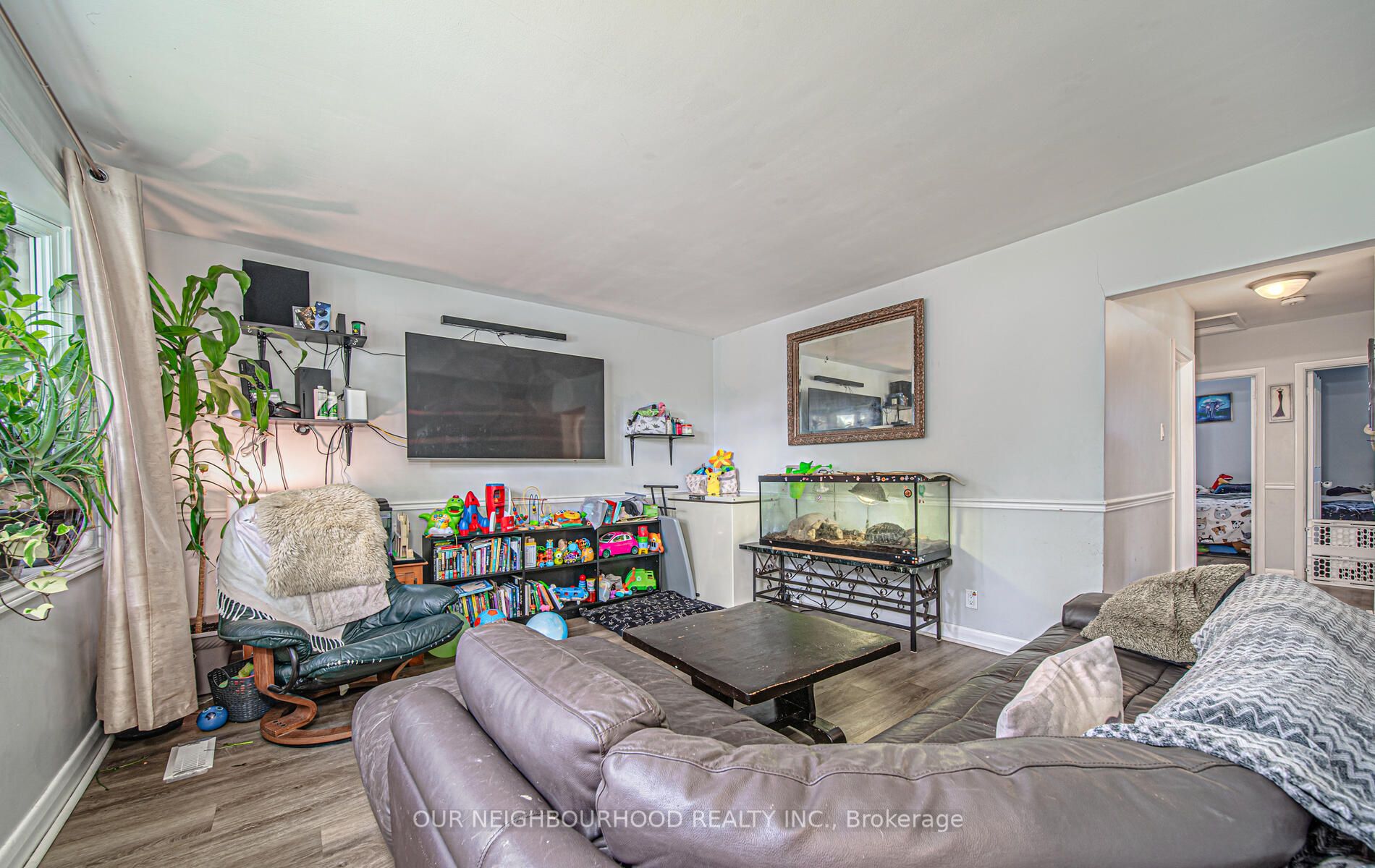 324 Humber Avenue