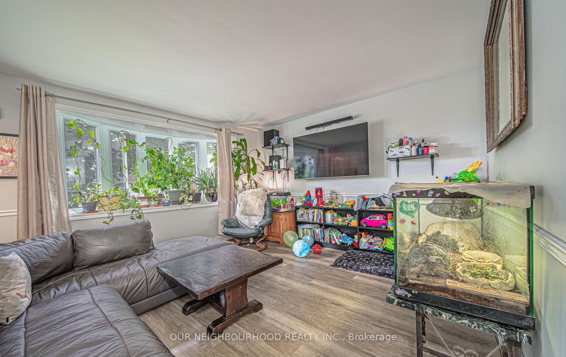 324 Humber Avenue