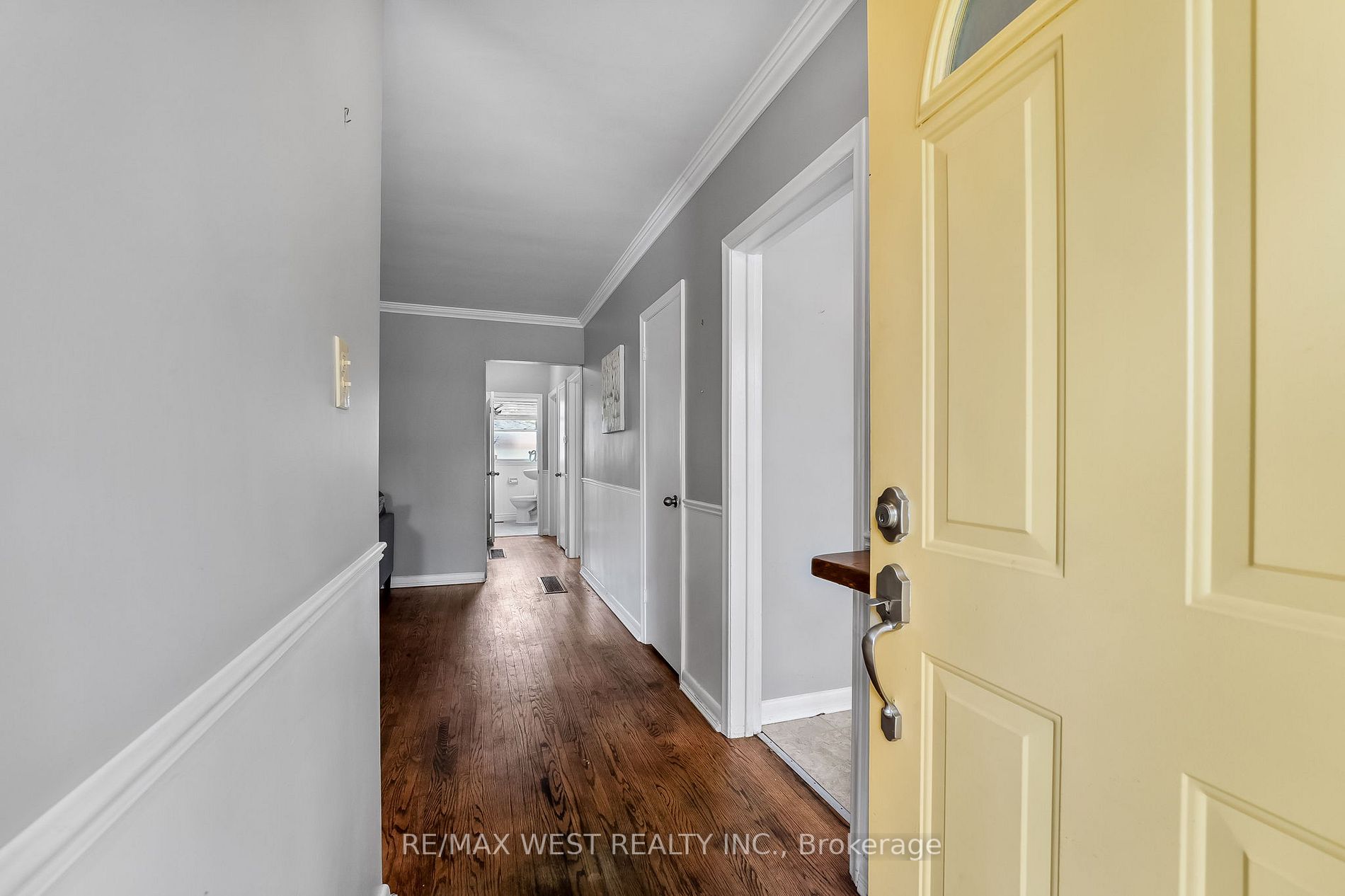 Listing E7000732 - Large Photo # 5