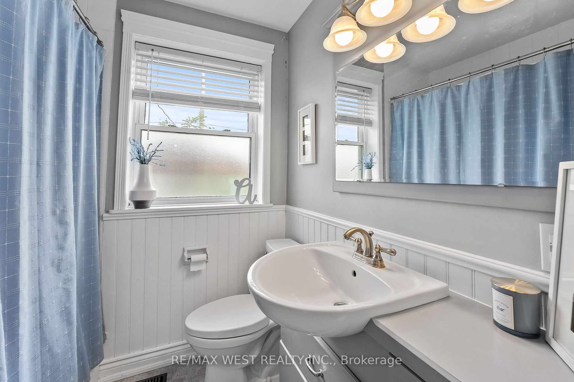 Listing E7000732 - Large Photo # 22