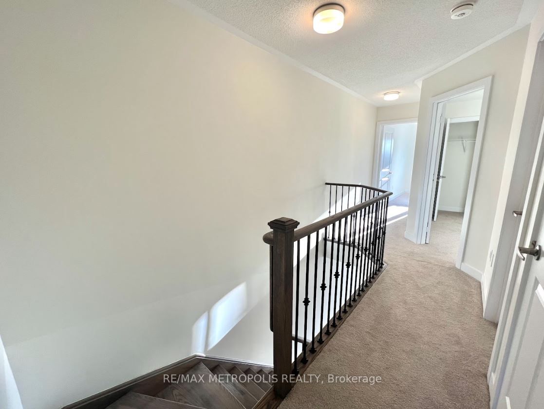 2606 Castlegate Crossing