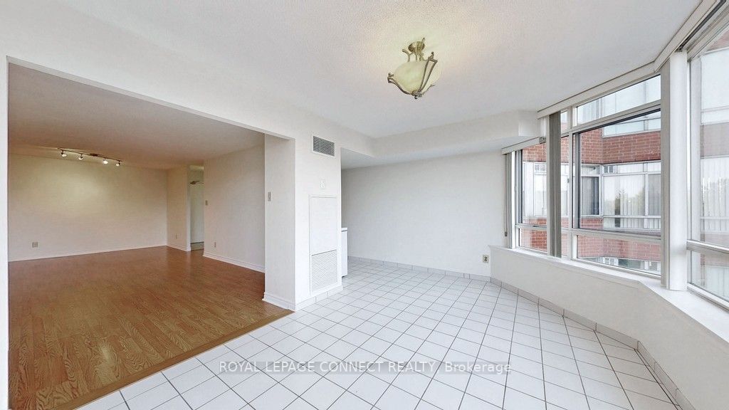 11753 Sheppard Ave E, #519