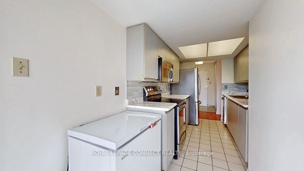 11753 Sheppard Ave E, #519