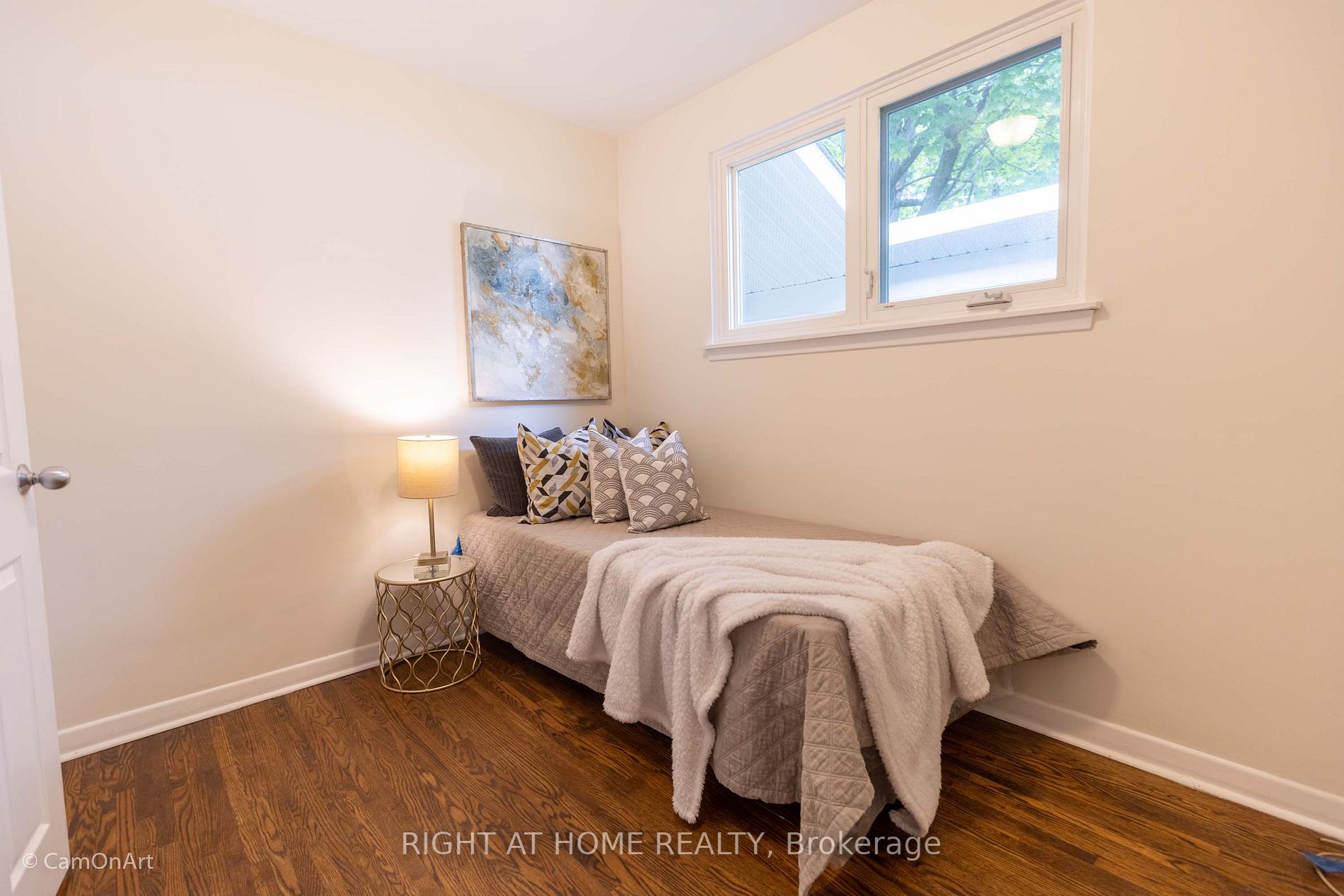 1 Lyncroft Dr