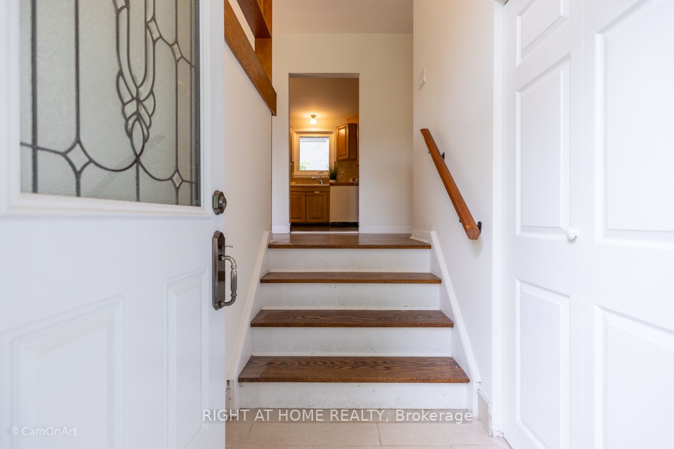 1 Lyncroft Dr