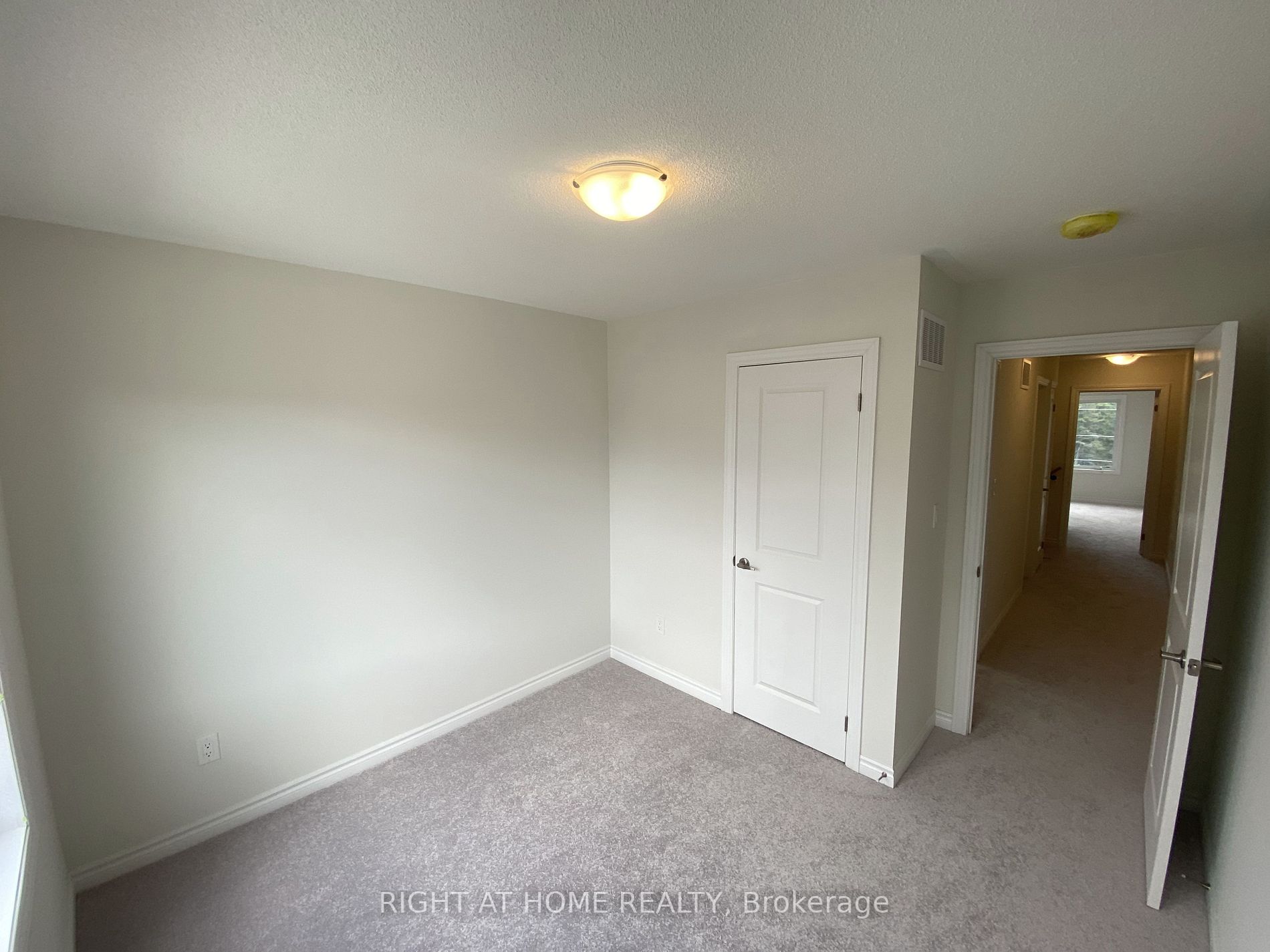 426 Oakanagan Path