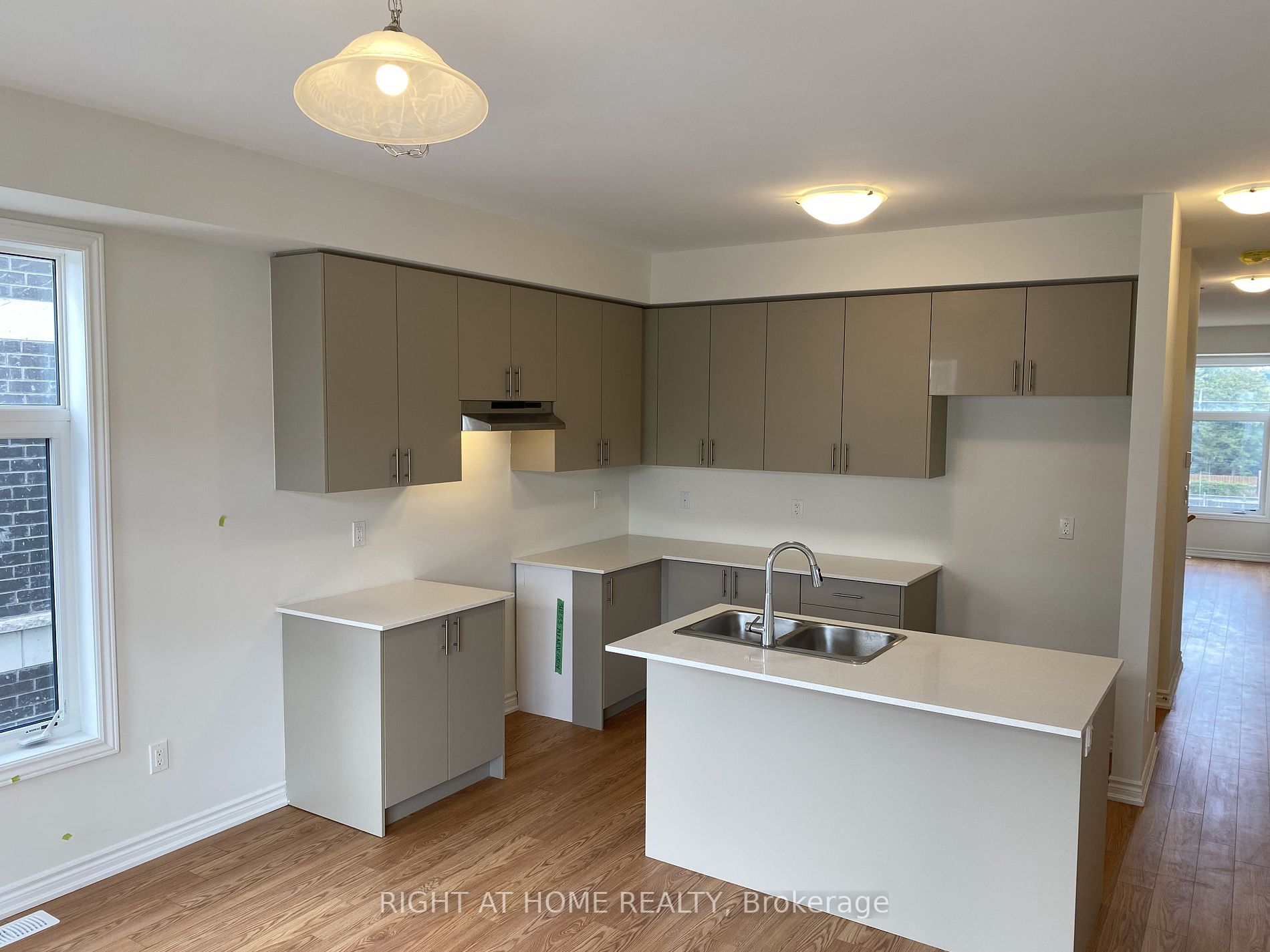426 Oakanagan Path