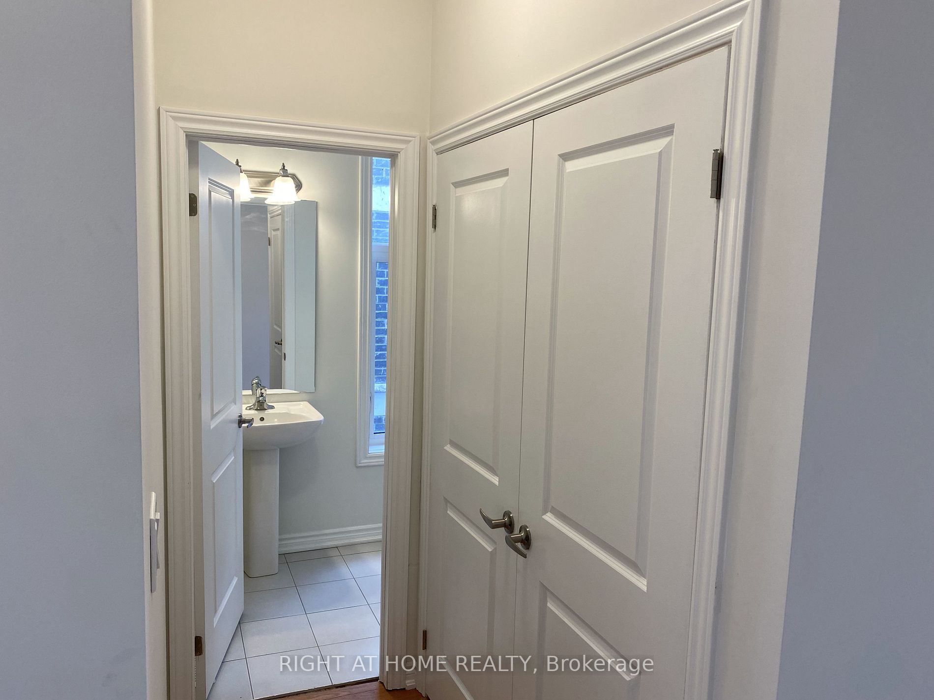 426 Oakanagan Path