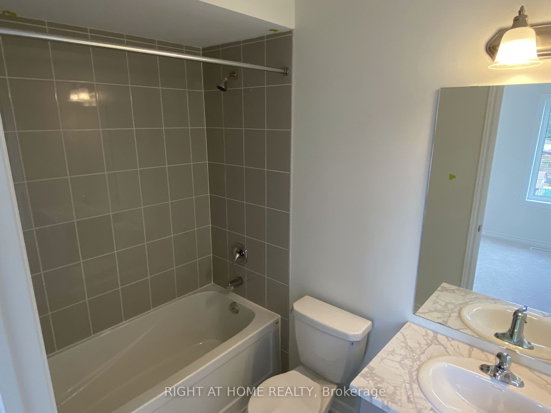 426 Oakanagan Path