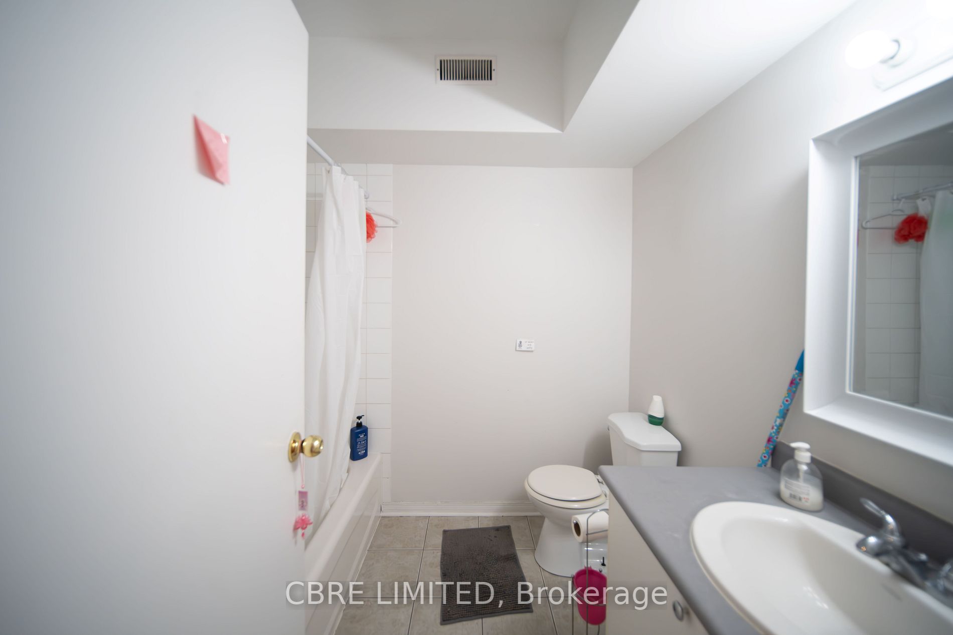 1504 Danforth Ave
