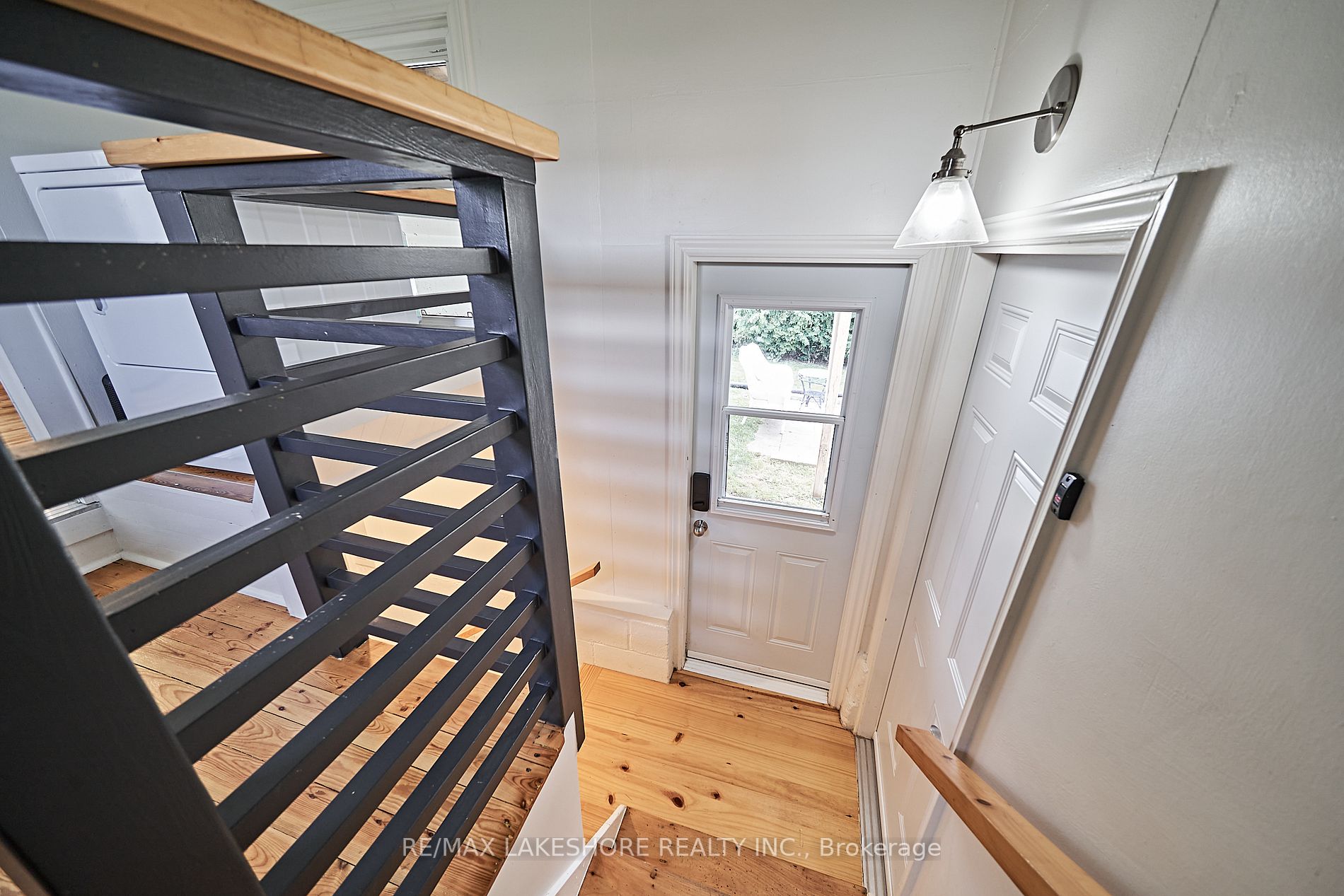 1086 Church Street