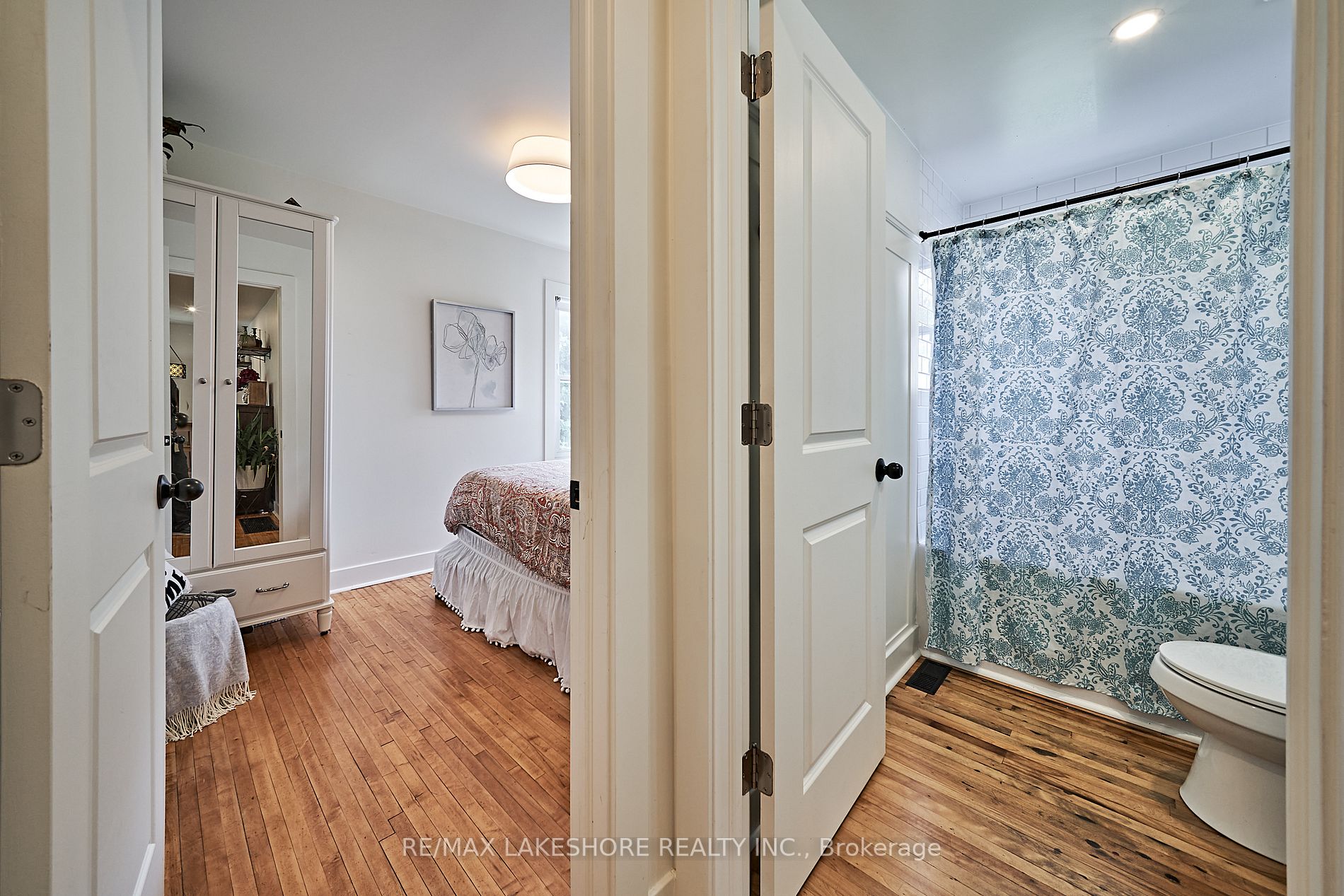 1086 Church Street