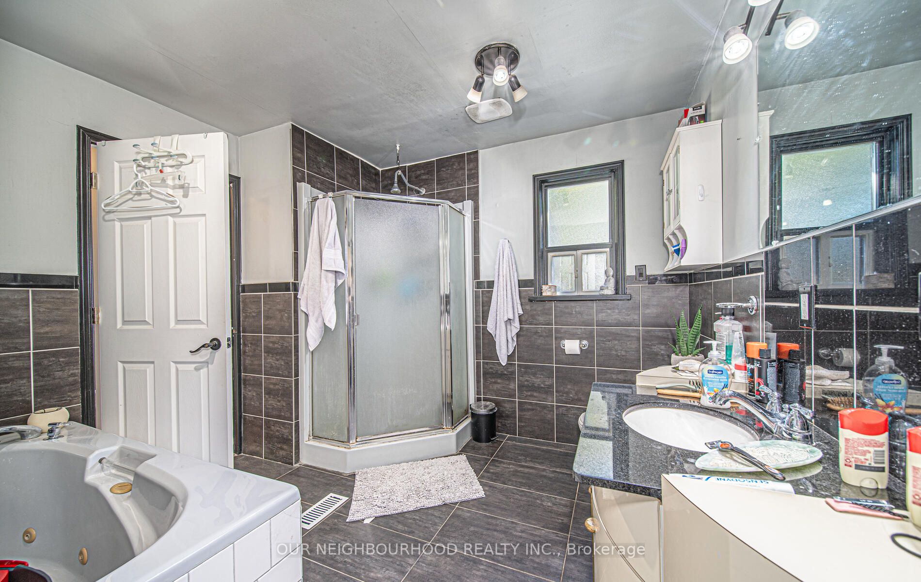 139 Central Park Blvd S