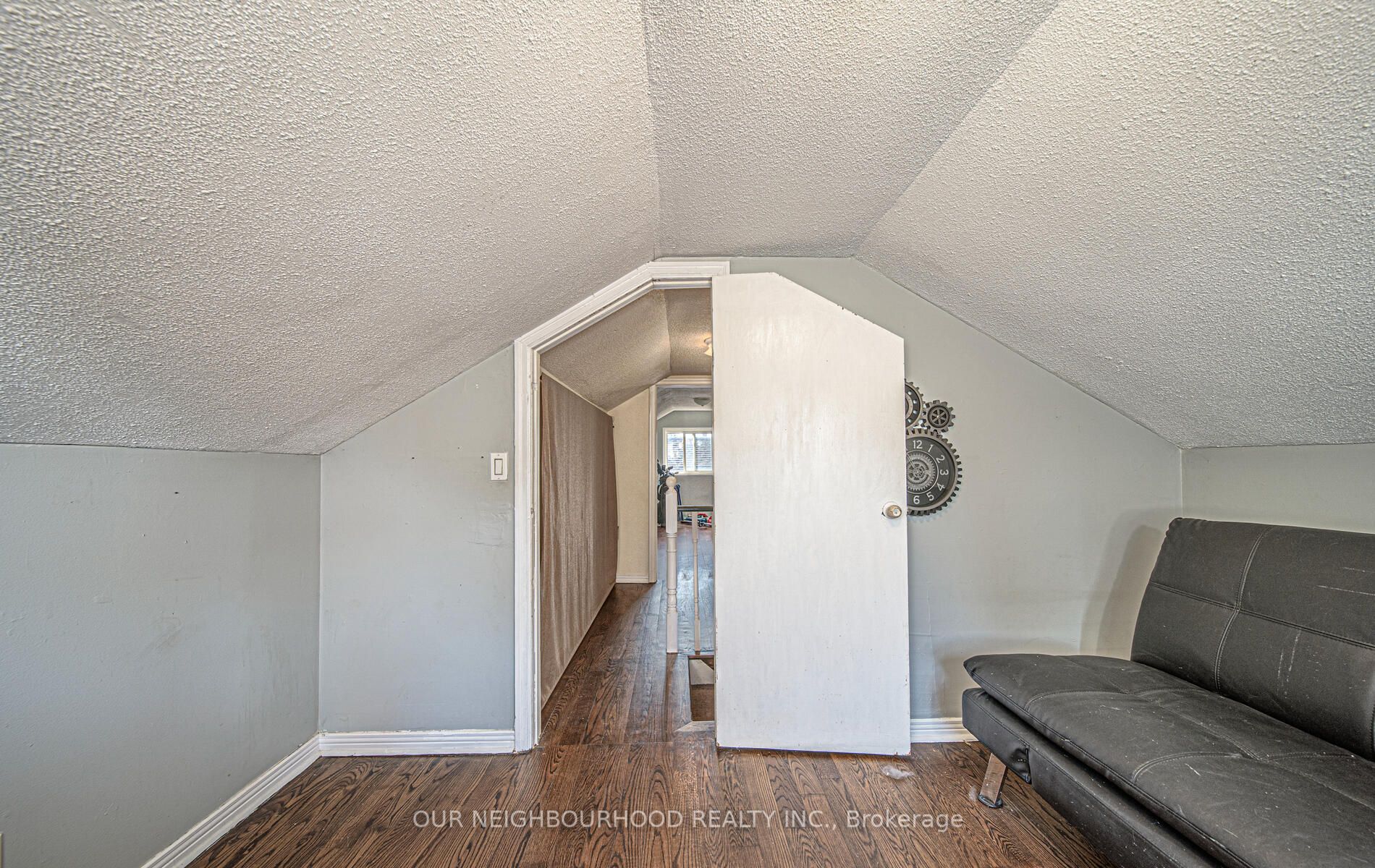 139 Central Park Blvd S