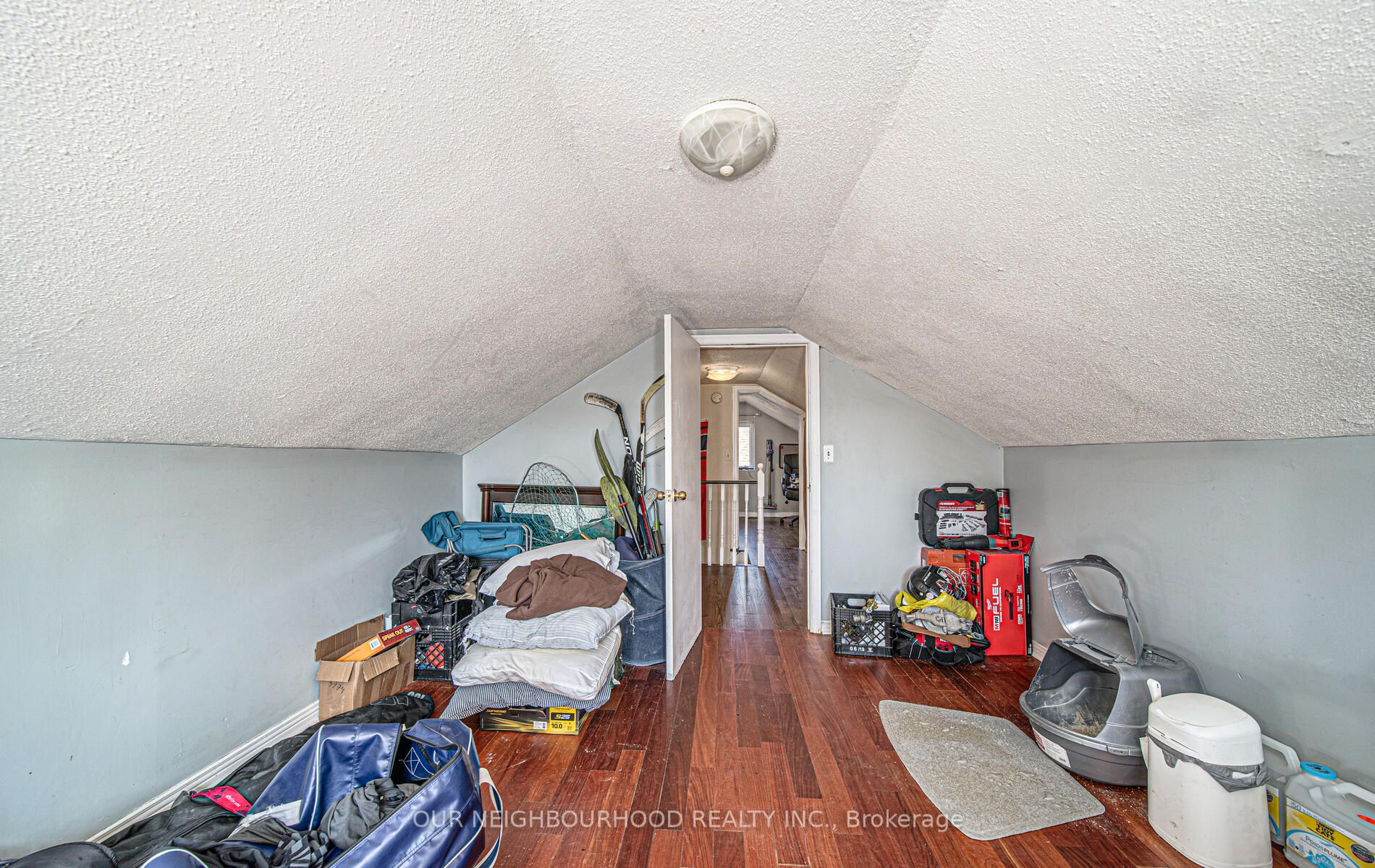 139 Central Park Blvd S