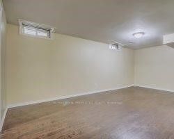 63 Tawn Cres, #- Bsmt