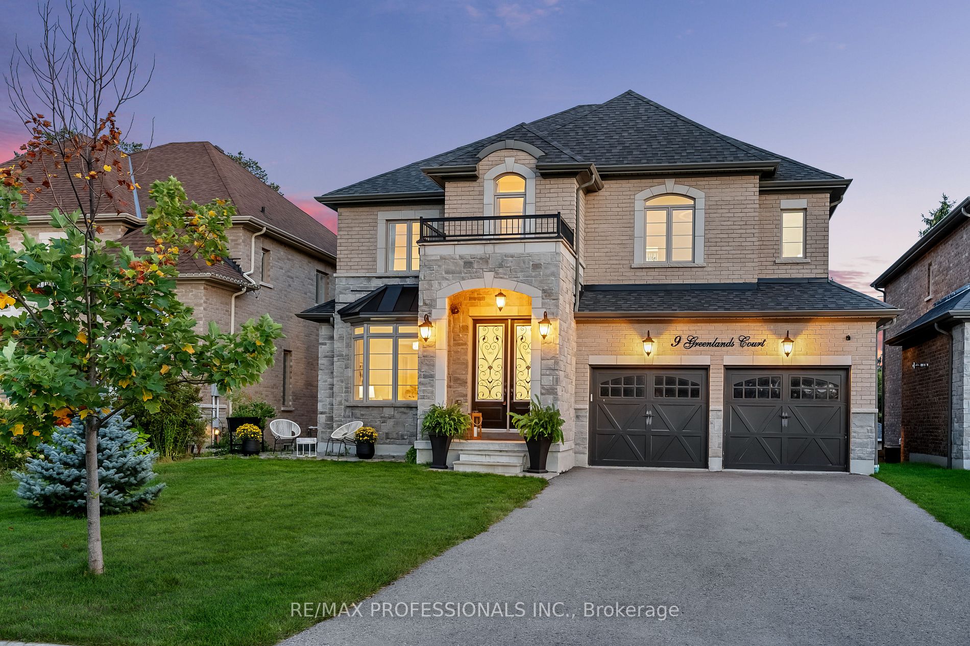 9 Greenlands Crt