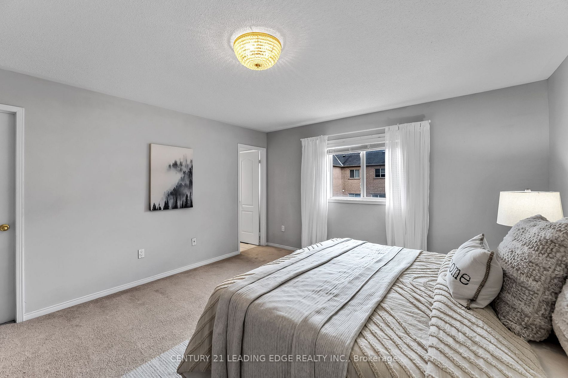 96 Barrister Ave