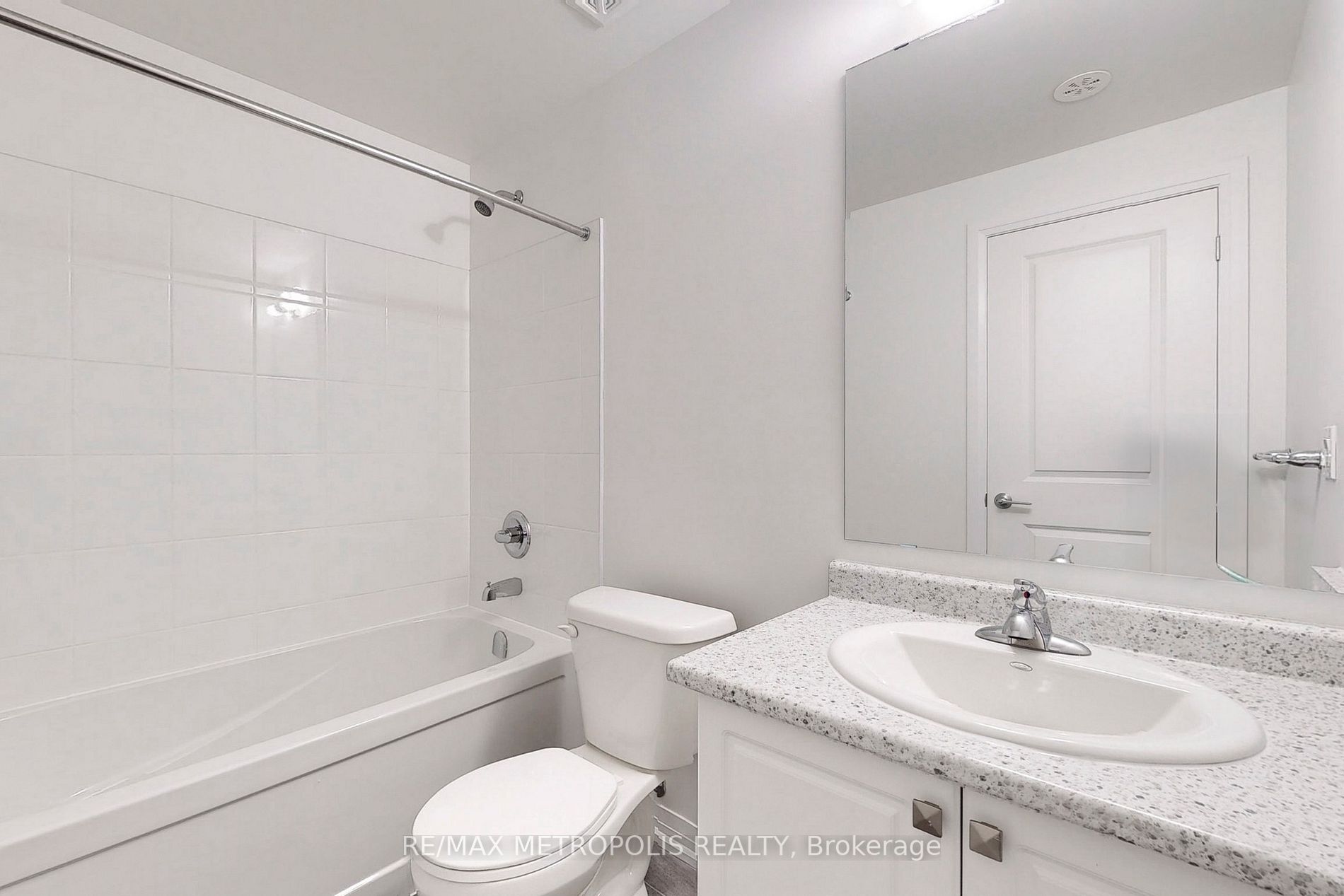 2635 William Jackson Dr, #805