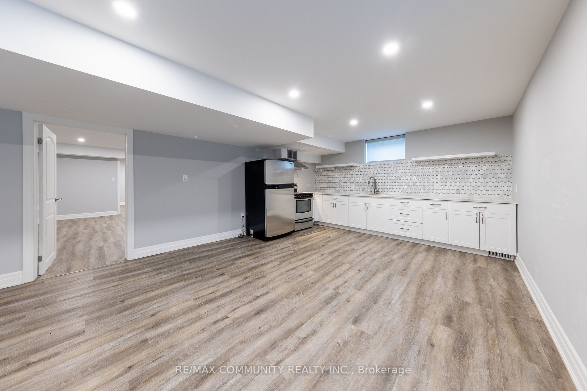 30 Darlington Blvd