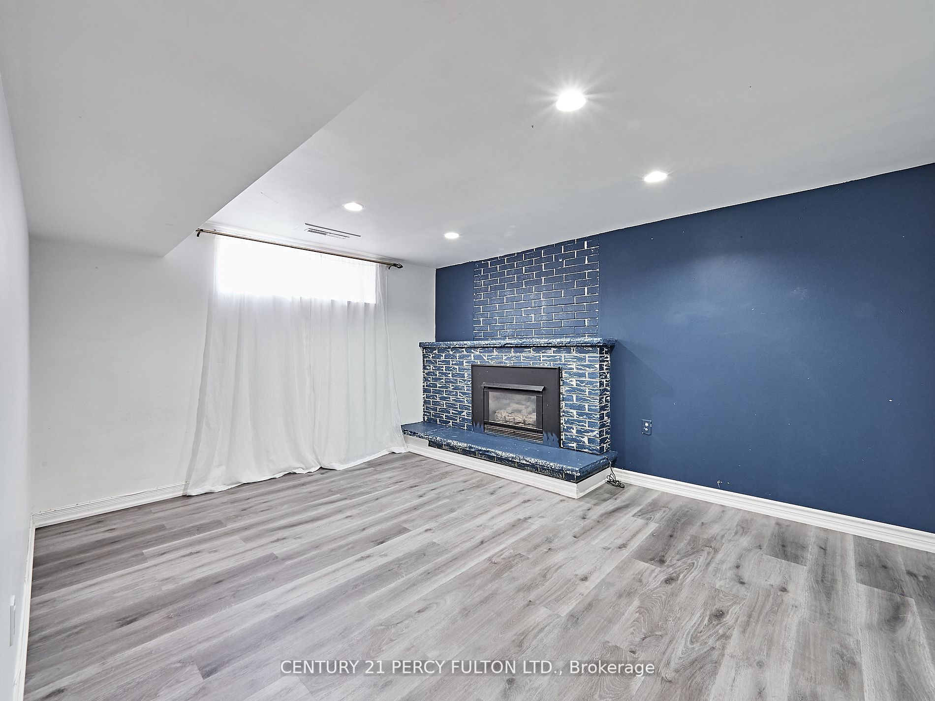 24 Gable Pl