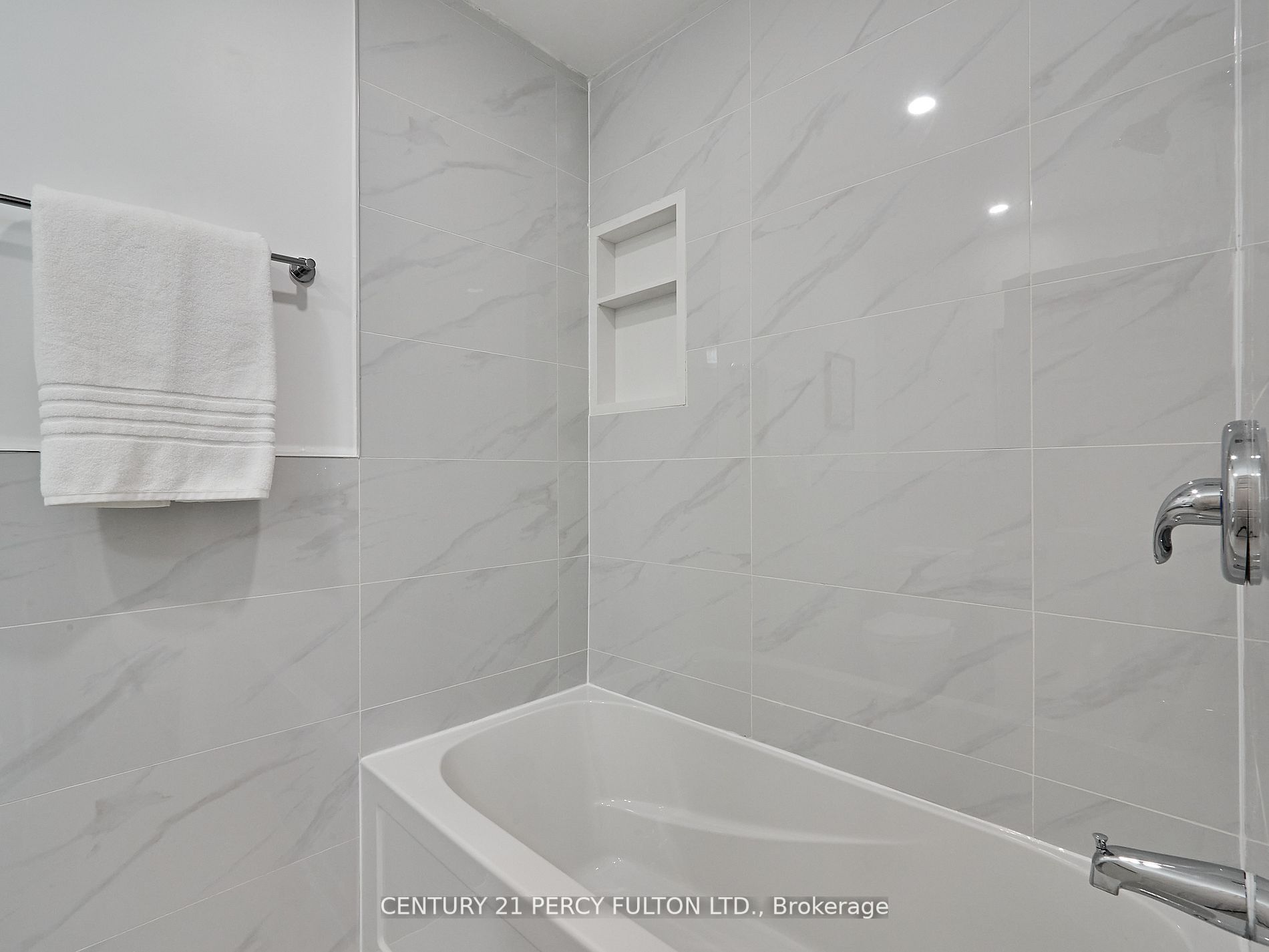 24 Gable Pl