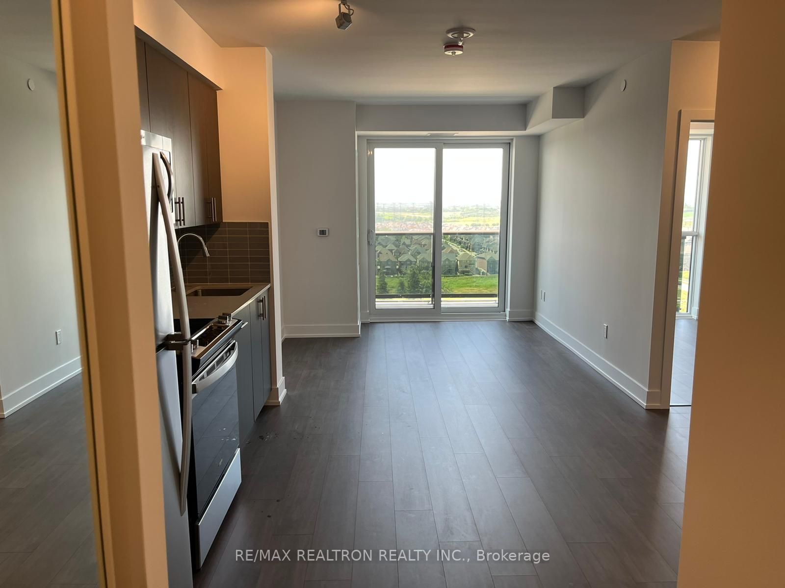 2550 Simcoe St N, #1518